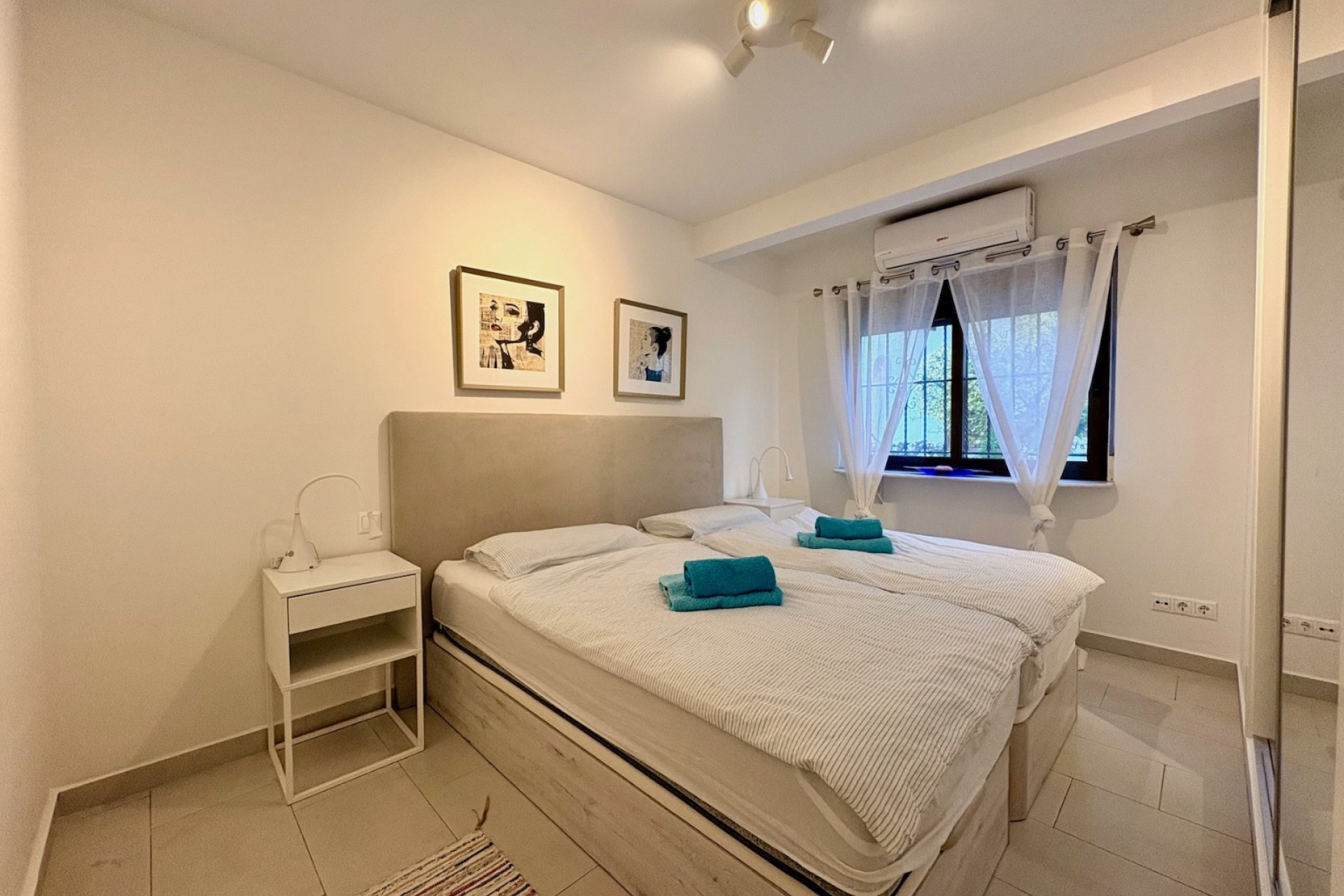 Revente - Villa - Orihuela Costa - Cabo Roig