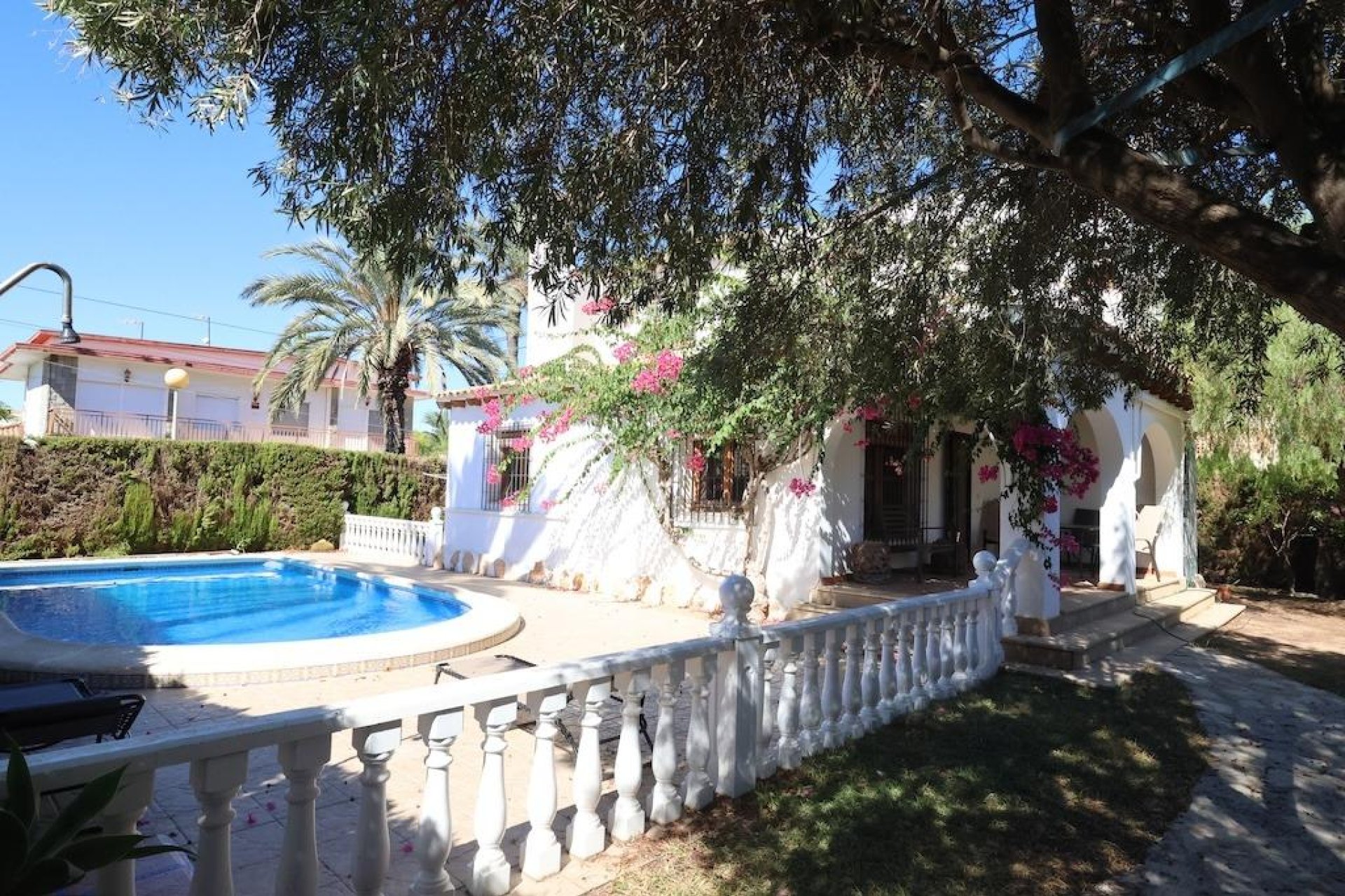 Revente - Villa - Orihuela Costa - Cabo Roig