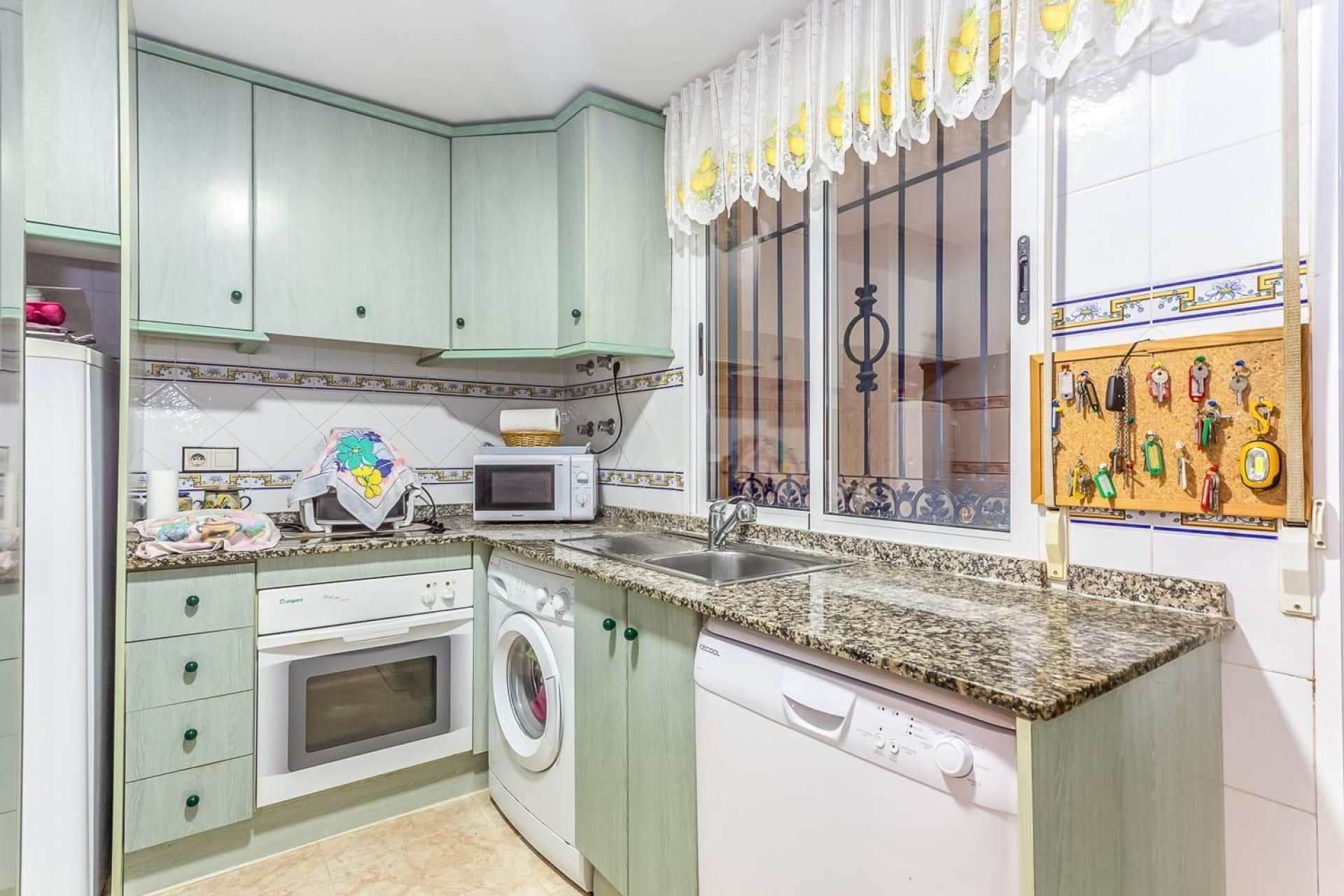Revente - Villa - Orihuela Costa - La Zenia- Orihuela costa