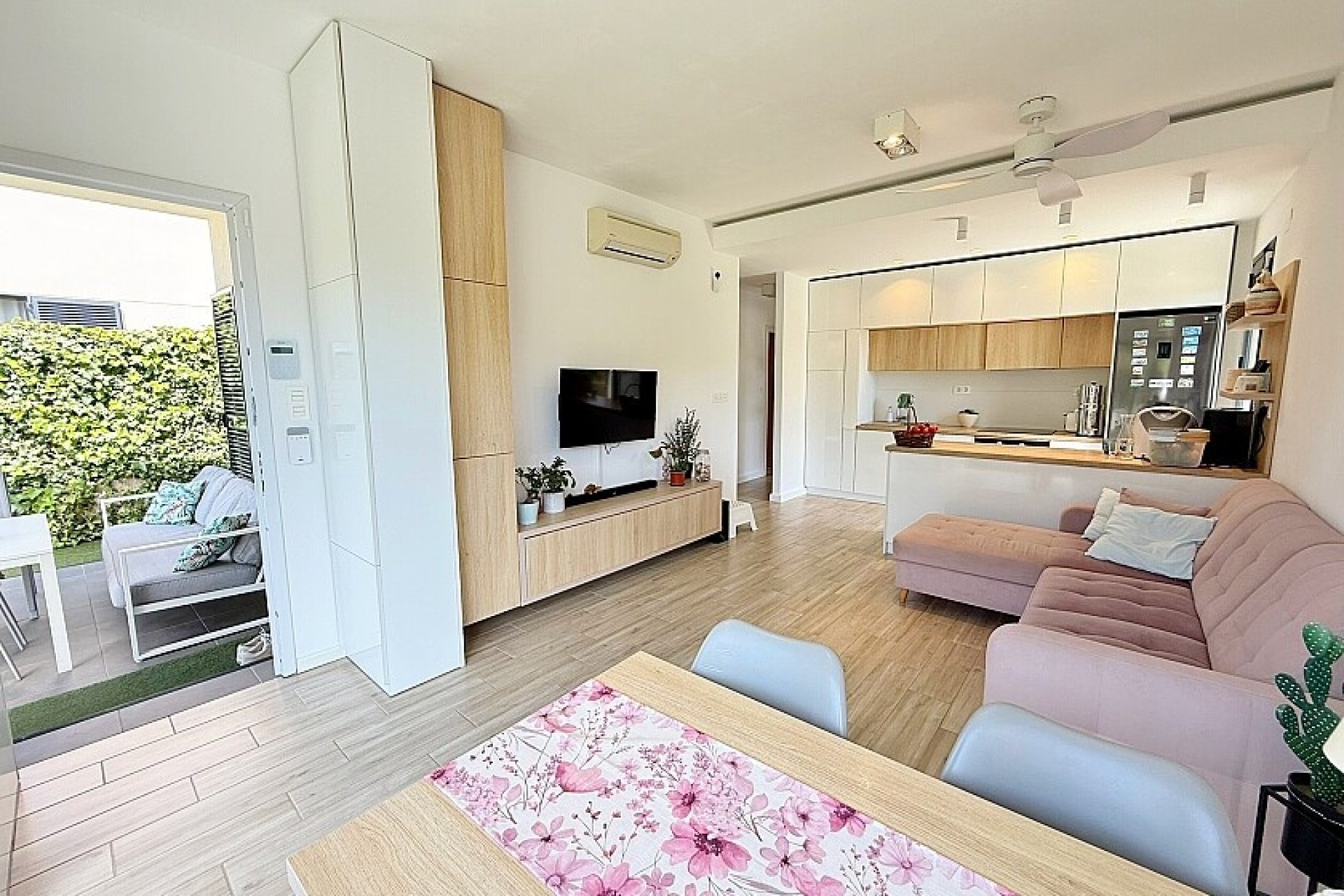 Revente - Villa - Orihuela Costa - La Zenia