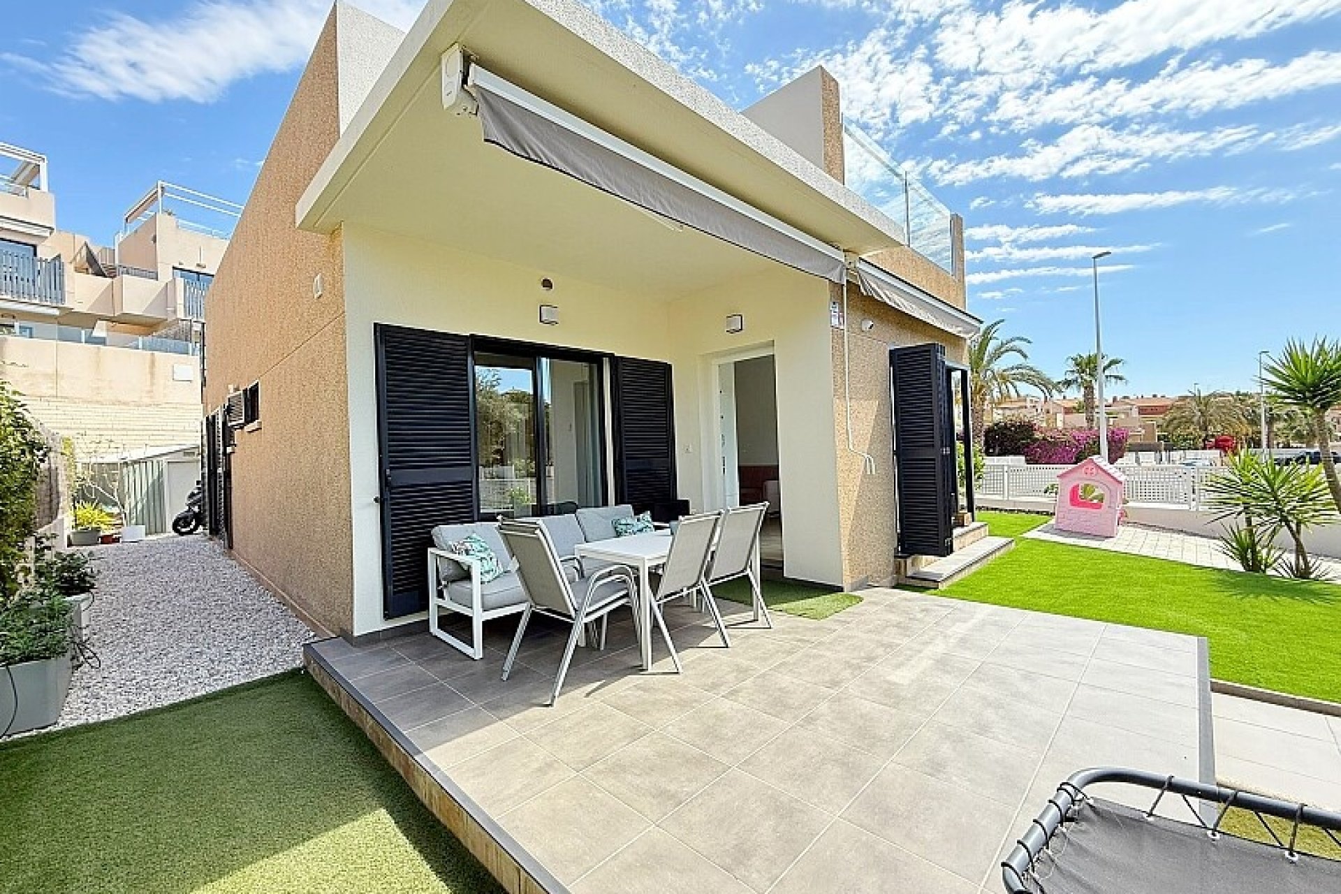 Revente - Villa - Orihuela Costa - La Zenia