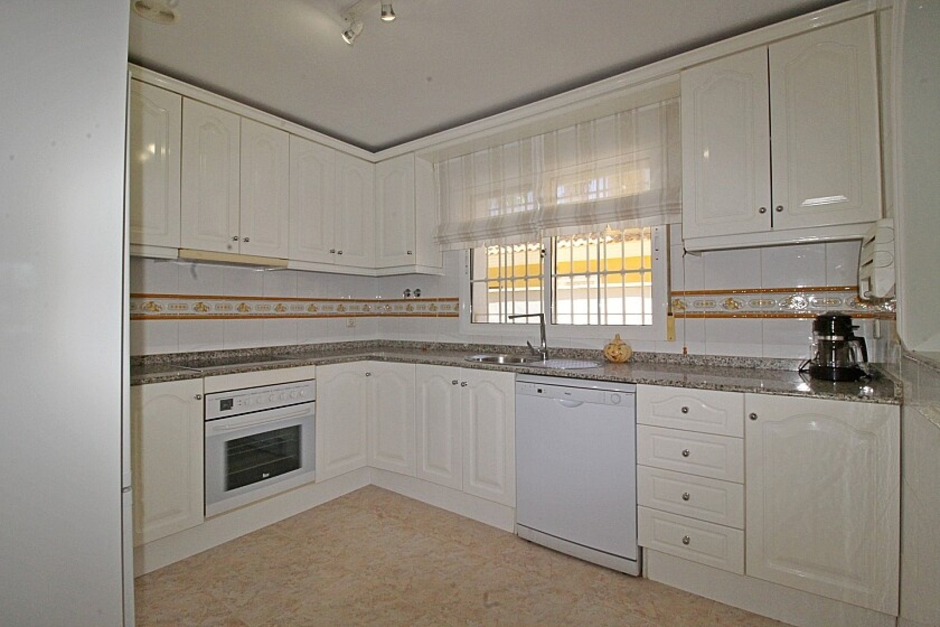 Revente - Villa - Orihuela Costa - La Zenia