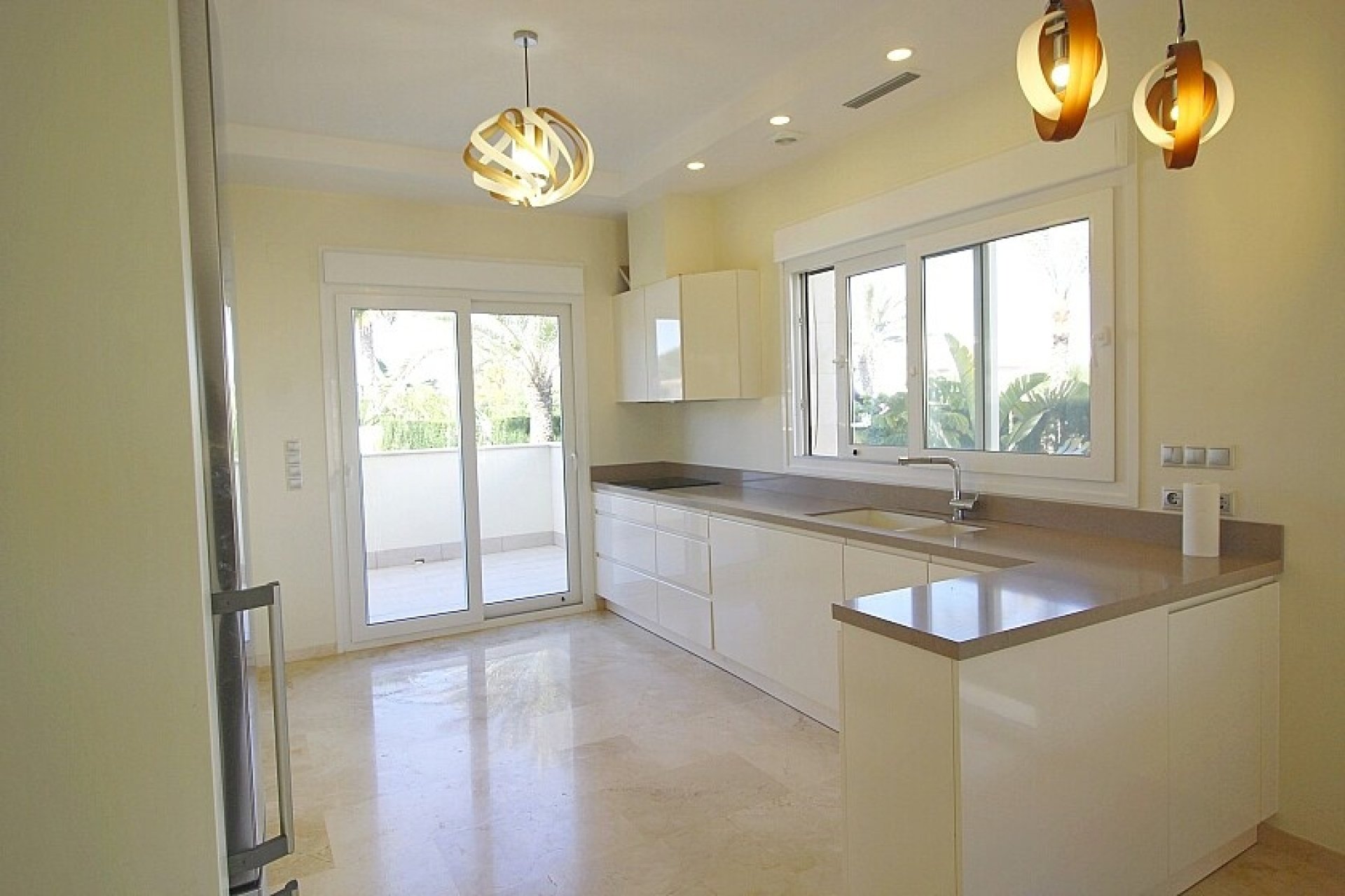 Revente - Villa - Orihuela Costa - La Zenia