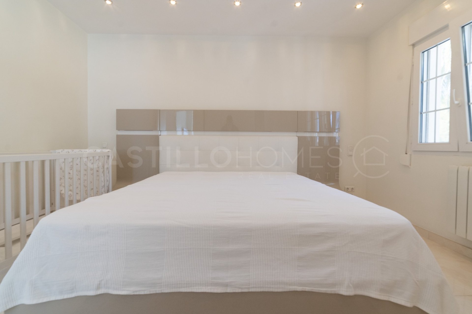 Revente - Villa - Orihuela Costa - La Zenia