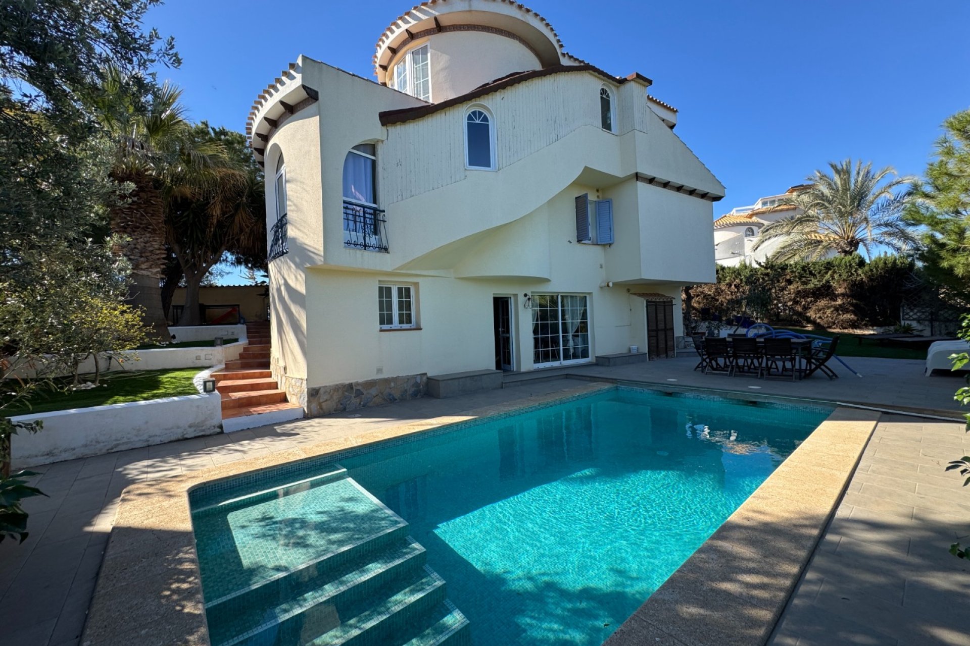Revente - Villa - Orihuela Costa - La Zenia
