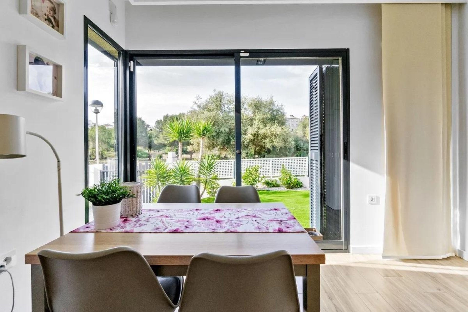 Revente - Villa - Orihuela Costa - La Zenia