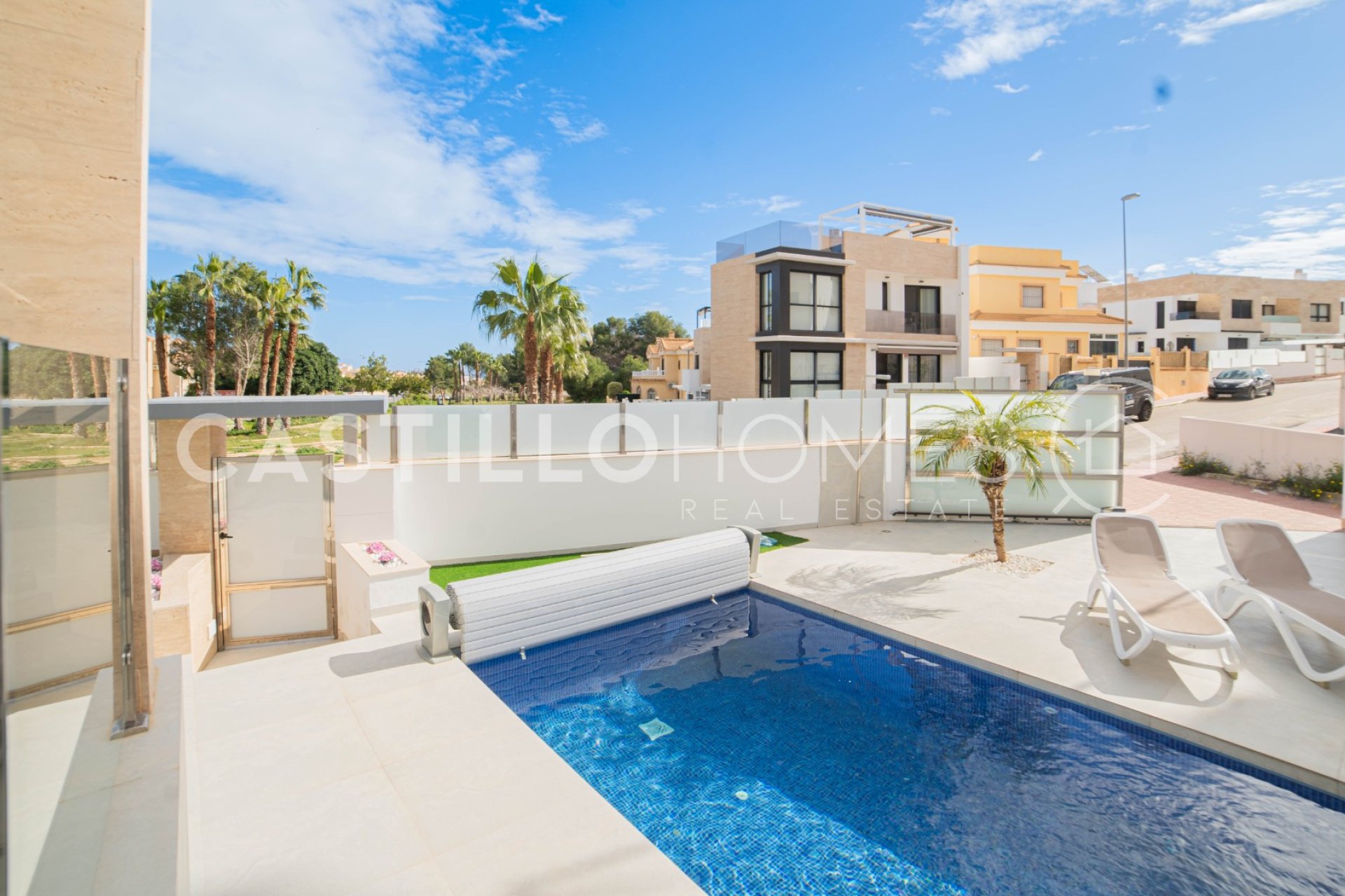 Revente - Villa - Orihuela Costa - Las Filipinas