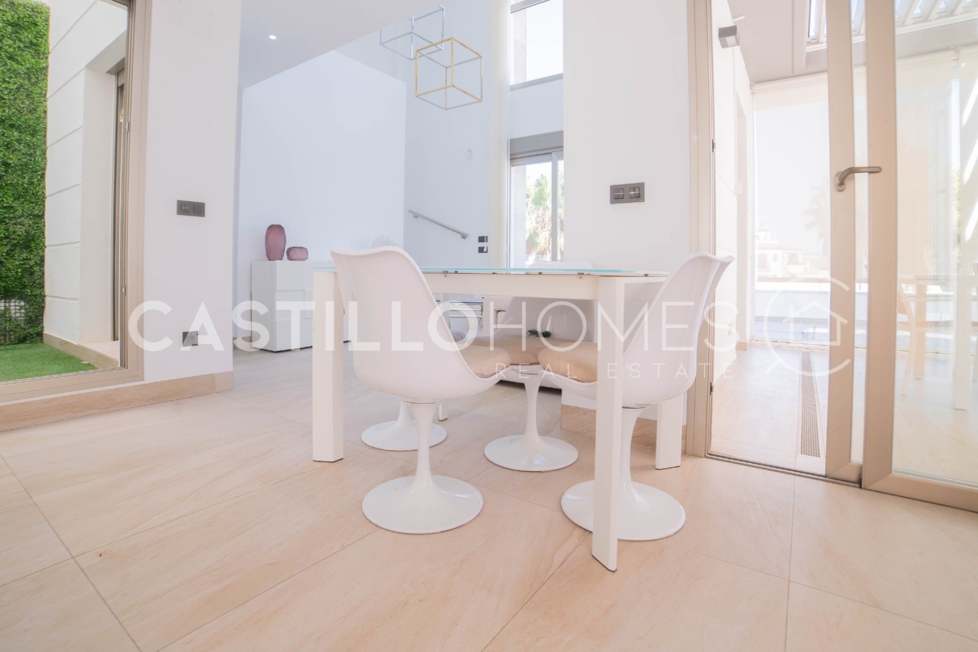 Revente - Villa - Orihuela Costa - Las Filipinas