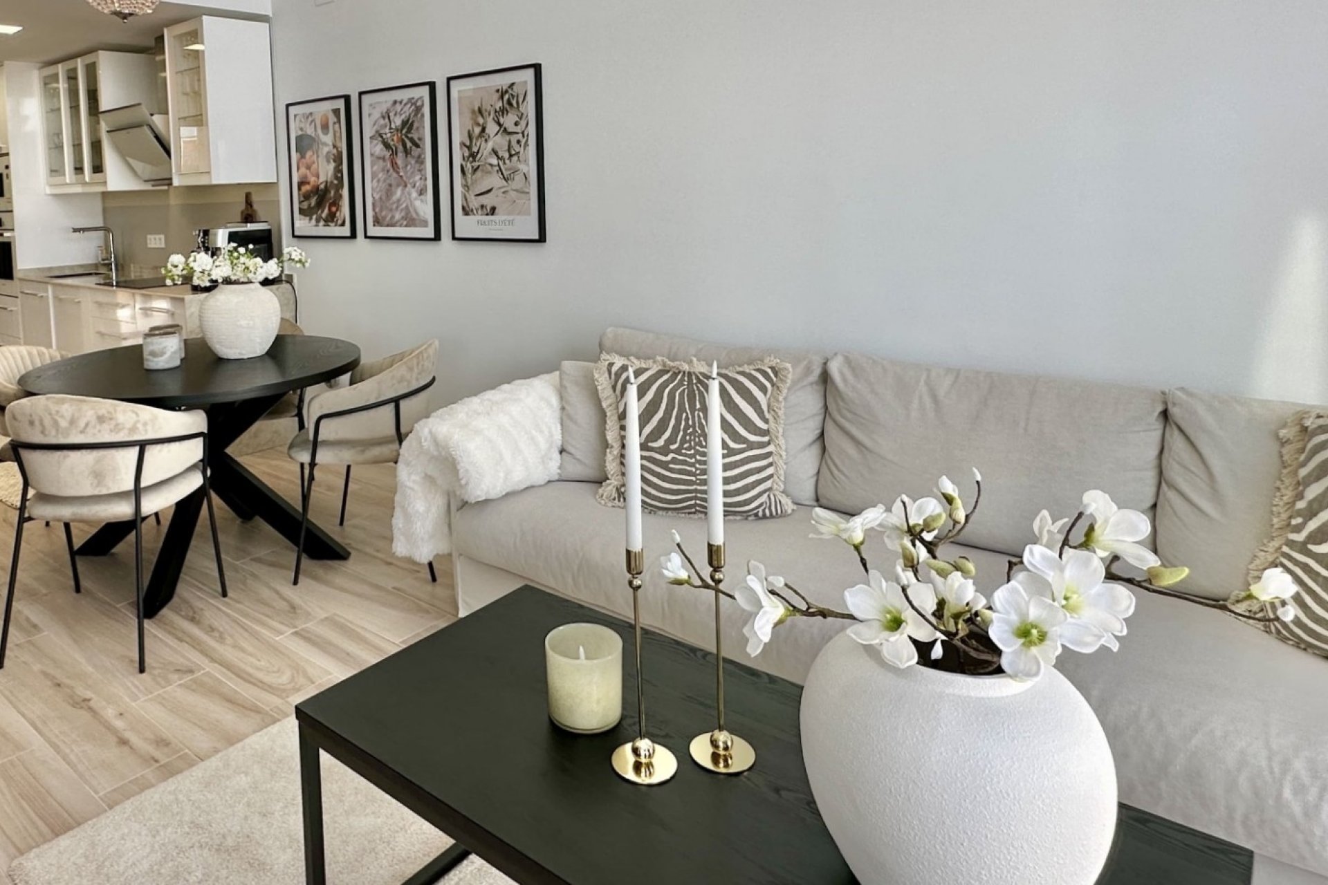 Revente - Villa - Orihuela Costa - Lomas de Cabo Roig