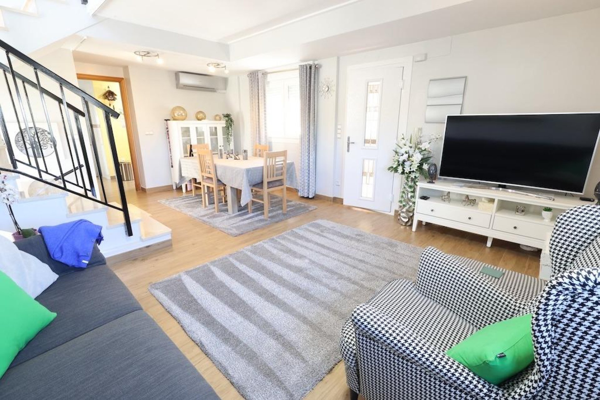 Revente - Villa - Orihuela Costa - Lomas de Cabo Roig