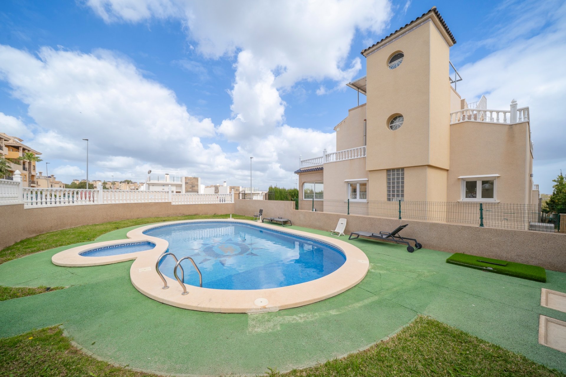 Revente - Villa - Orihuela Costa - PAU 26