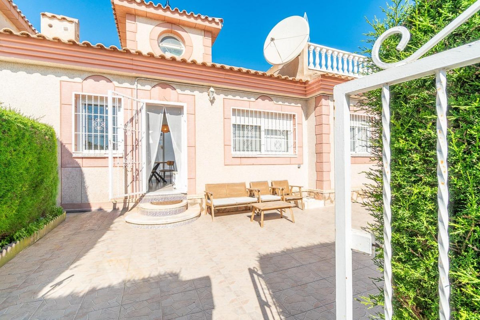 Revente - Villa - Orihuela Costa - Punta Prima