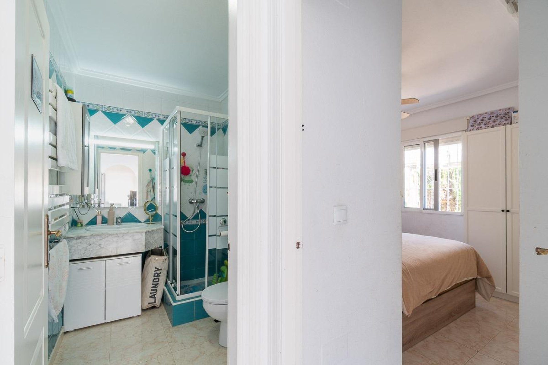 Revente - Villa - Orihuela Costa - Punta Prima