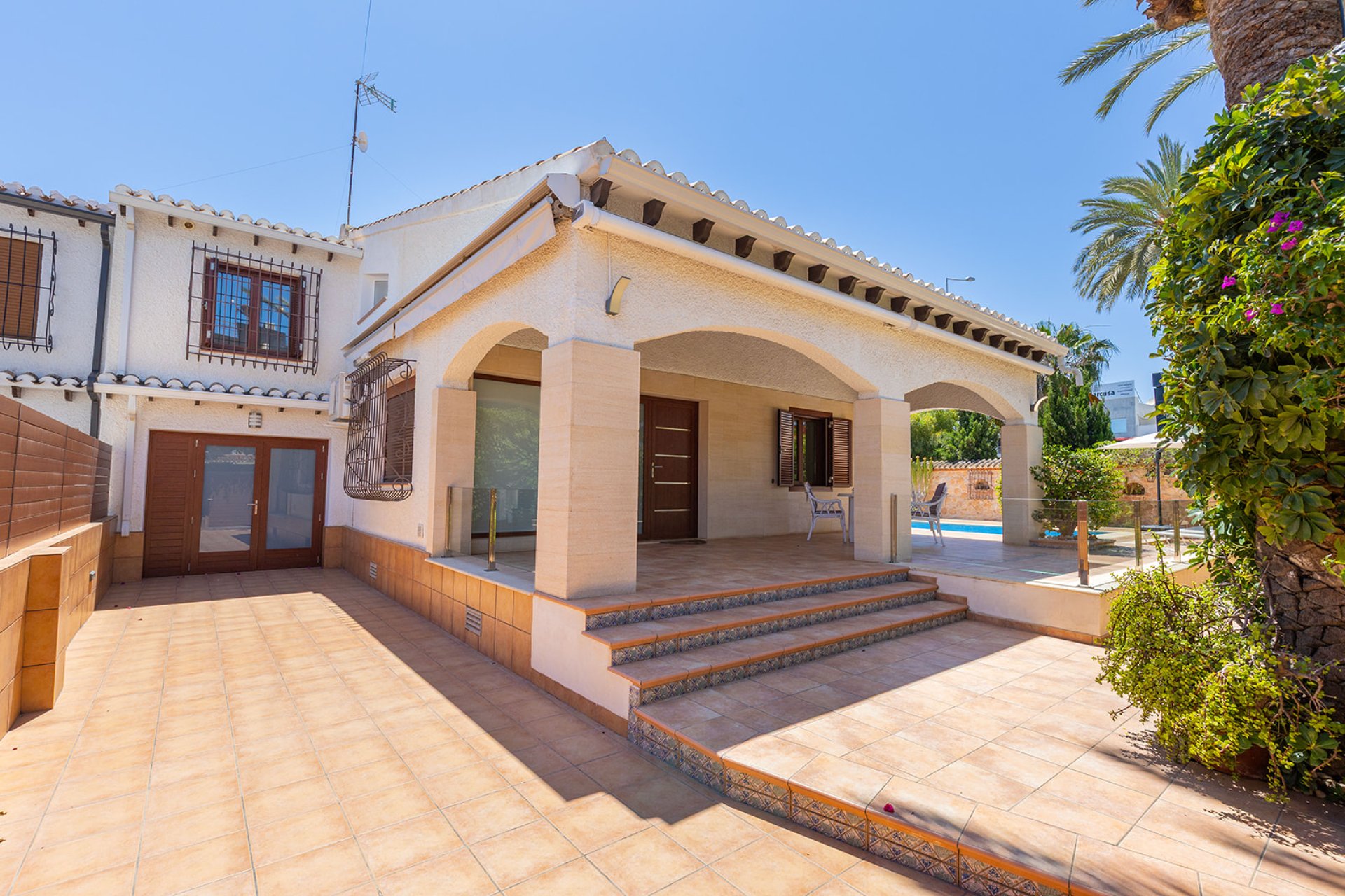 Revente - Villa - Orihuela Costa - Punta Prima
