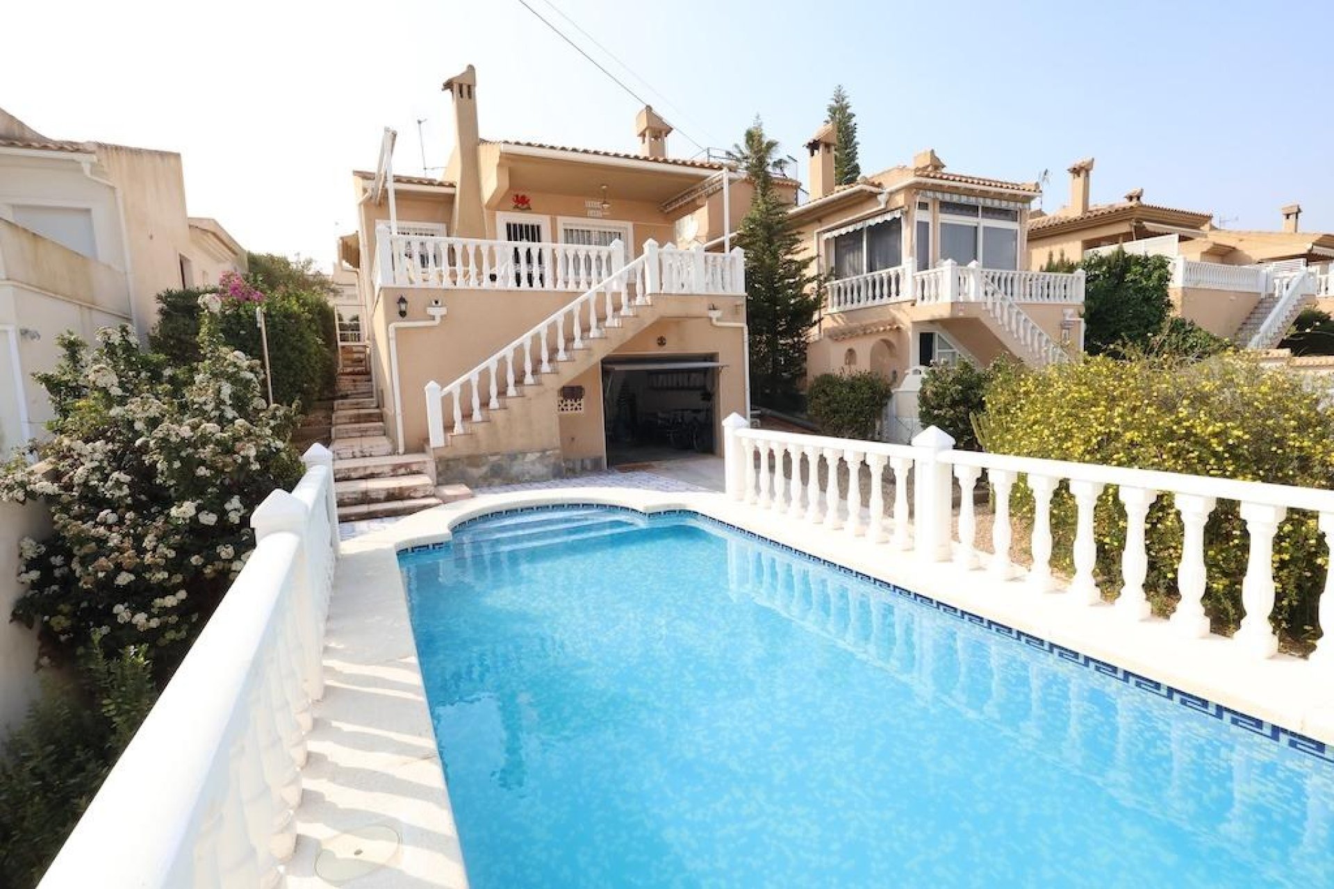 Revente - Villa - Orihuela Costa - Urbanización Perla del Mar