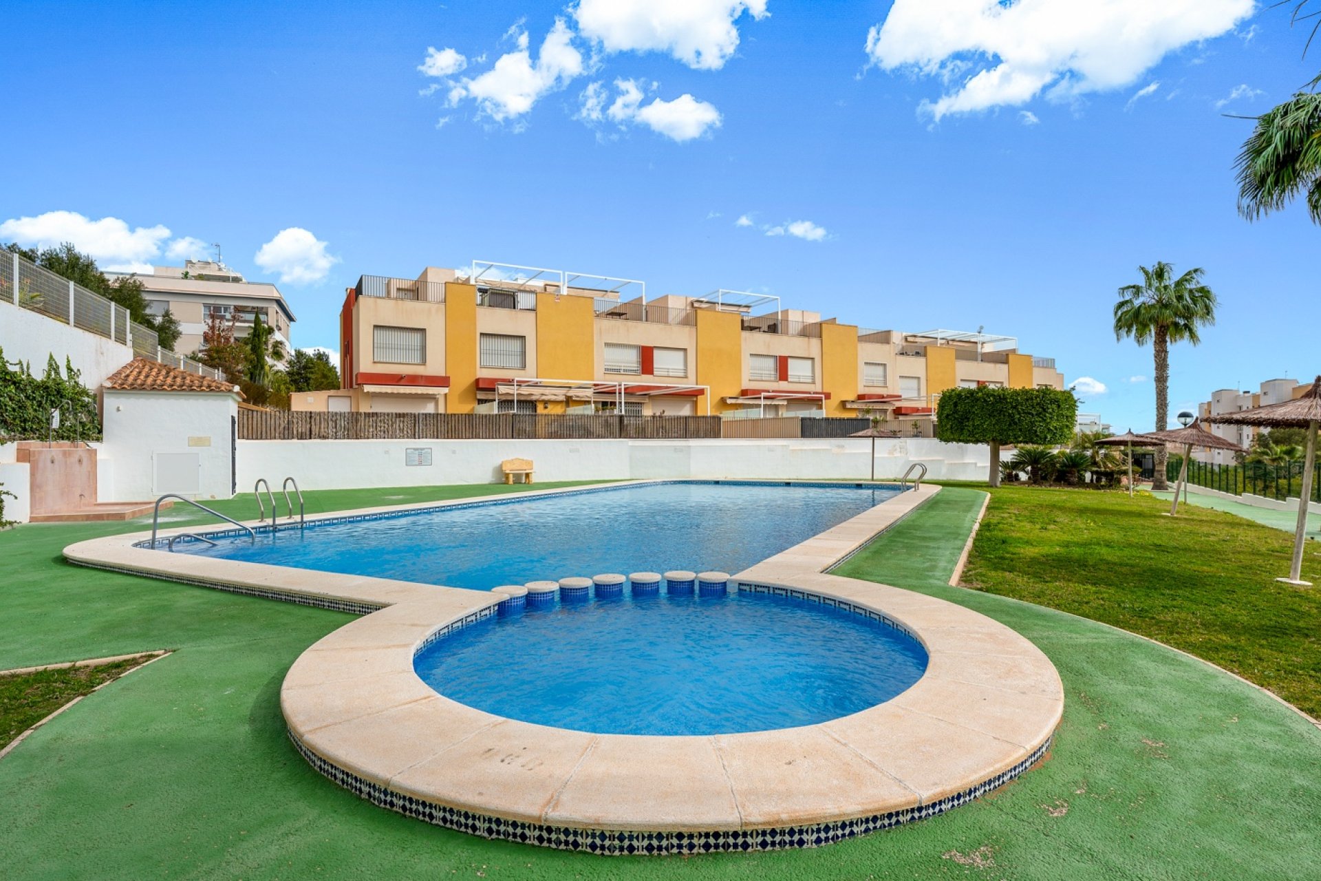 Revente - Villa - Orihuela Costa - Villamartín