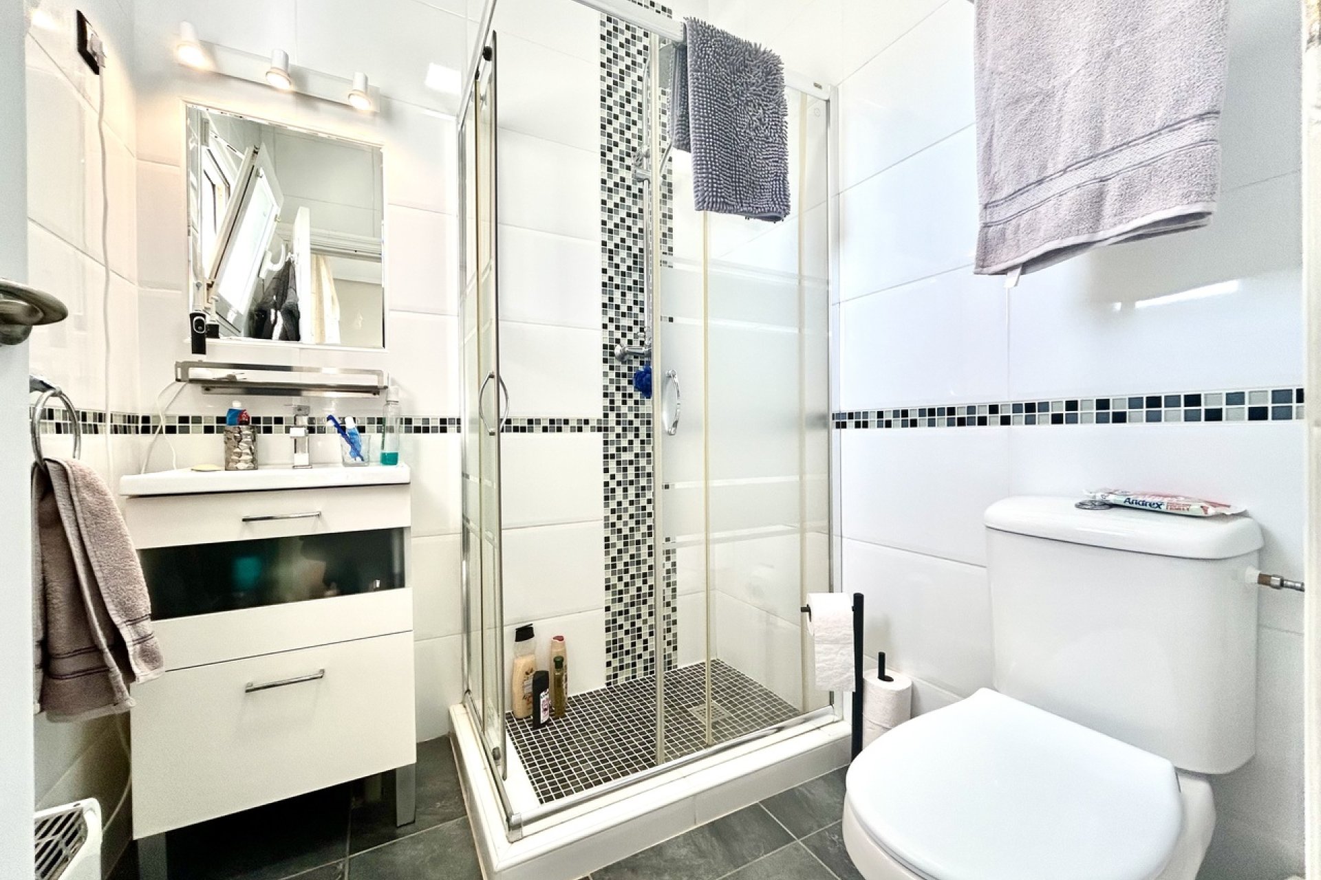 Revente - Villa - Orihuela Costa - Villamartin