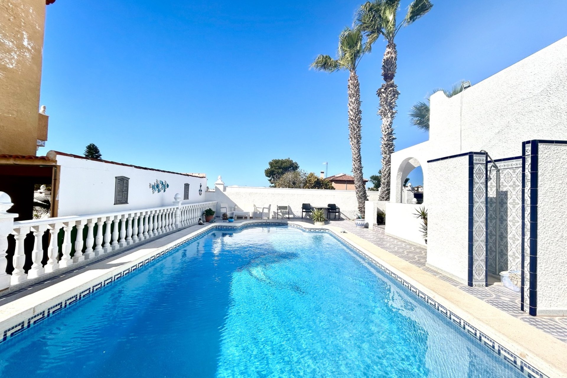 Revente - Villa - Orihuela Costa - Villamartin
