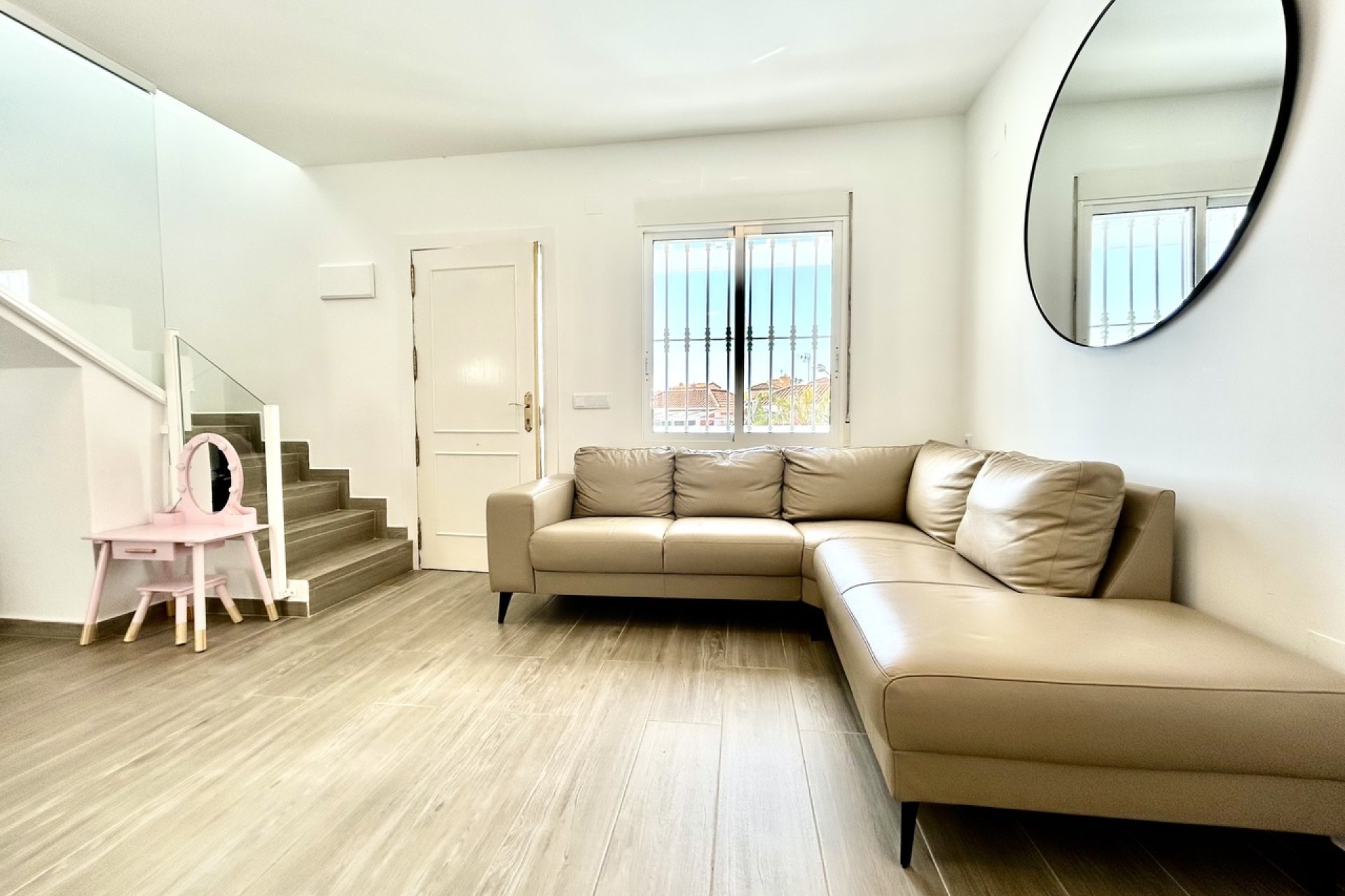 Revente - Villa - Orihuela Costa - Villamartin