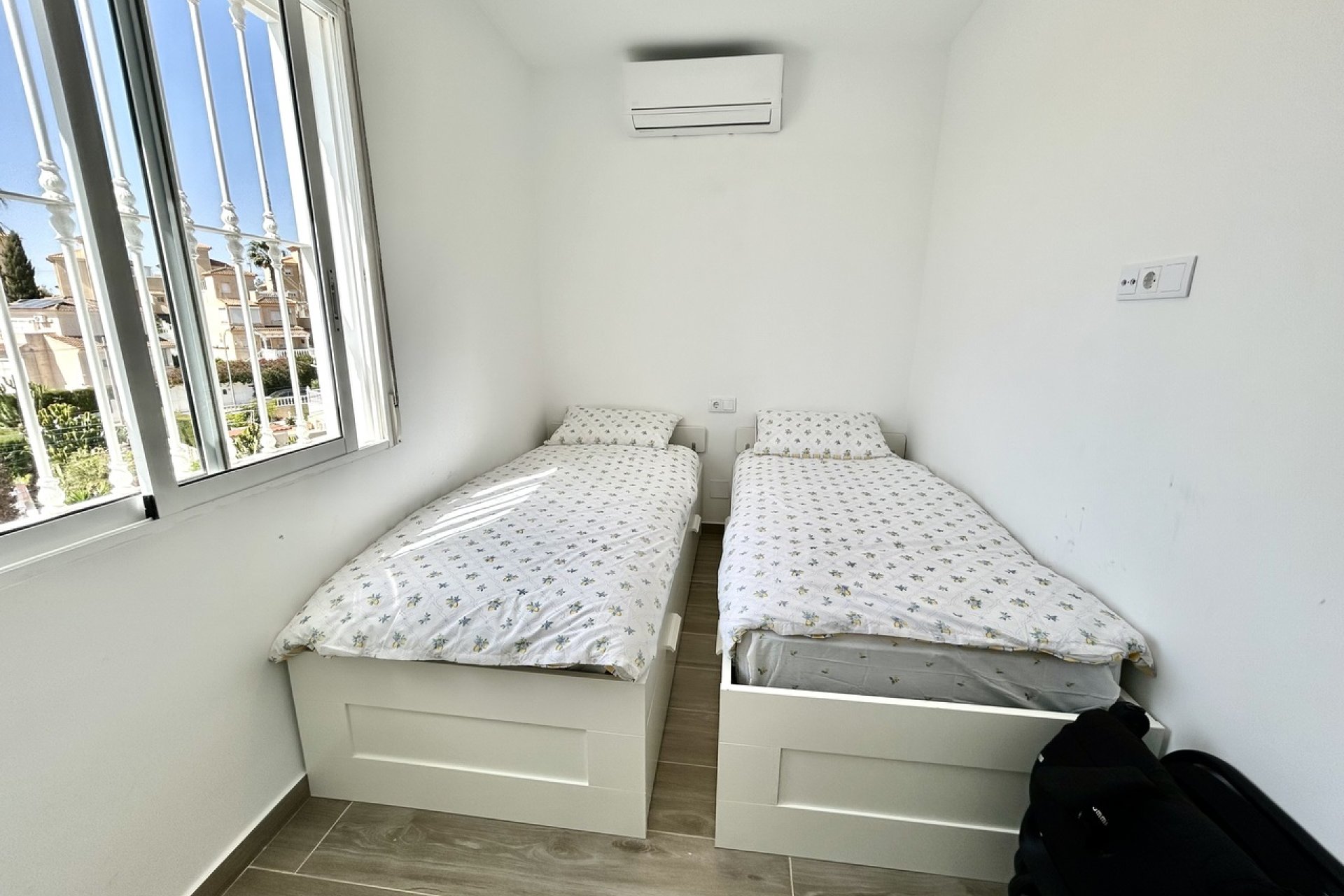 Revente - Villa - Orihuela Costa - Villamartin