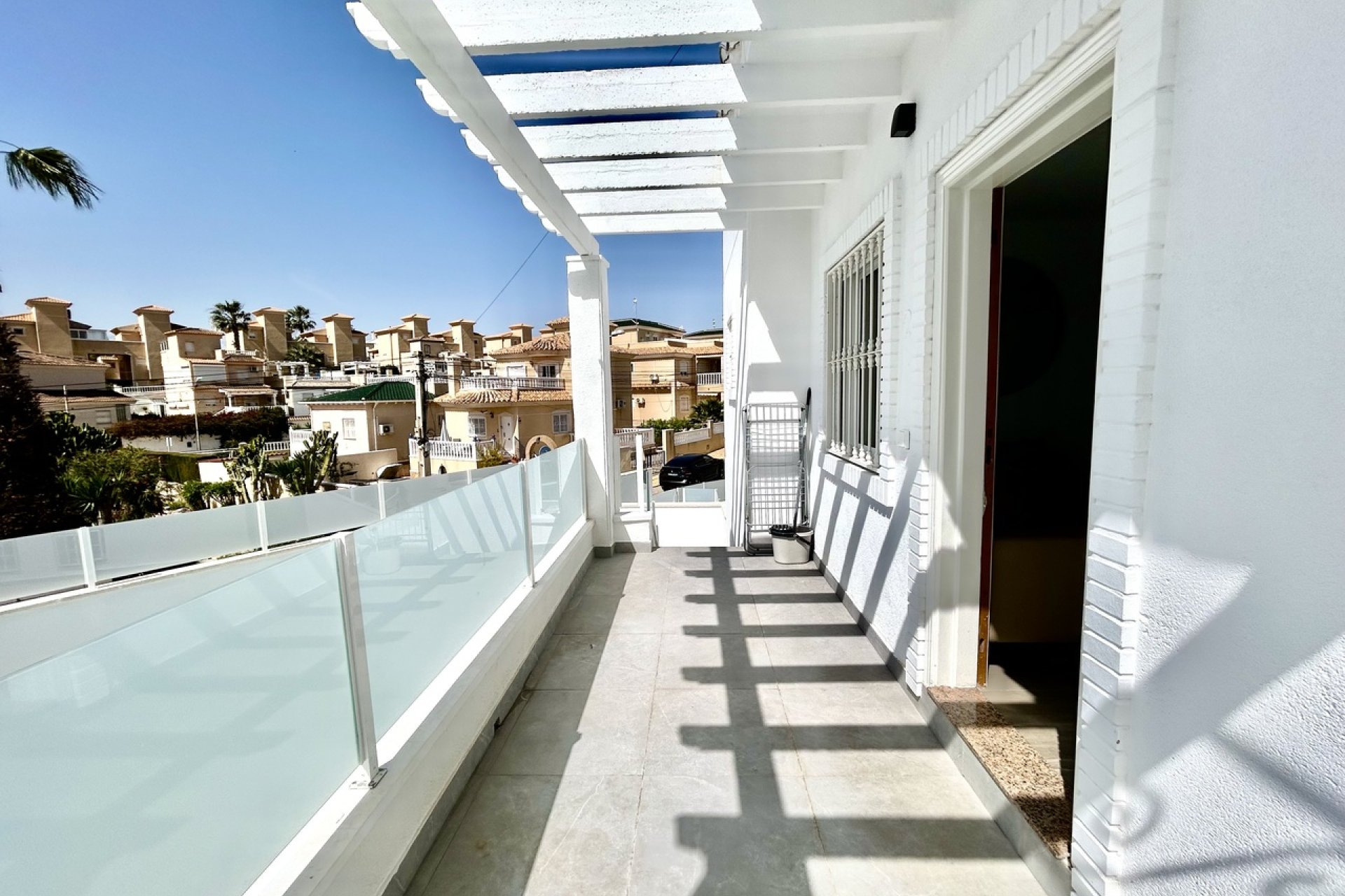 Revente - Villa - Orihuela Costa - Villamartin
