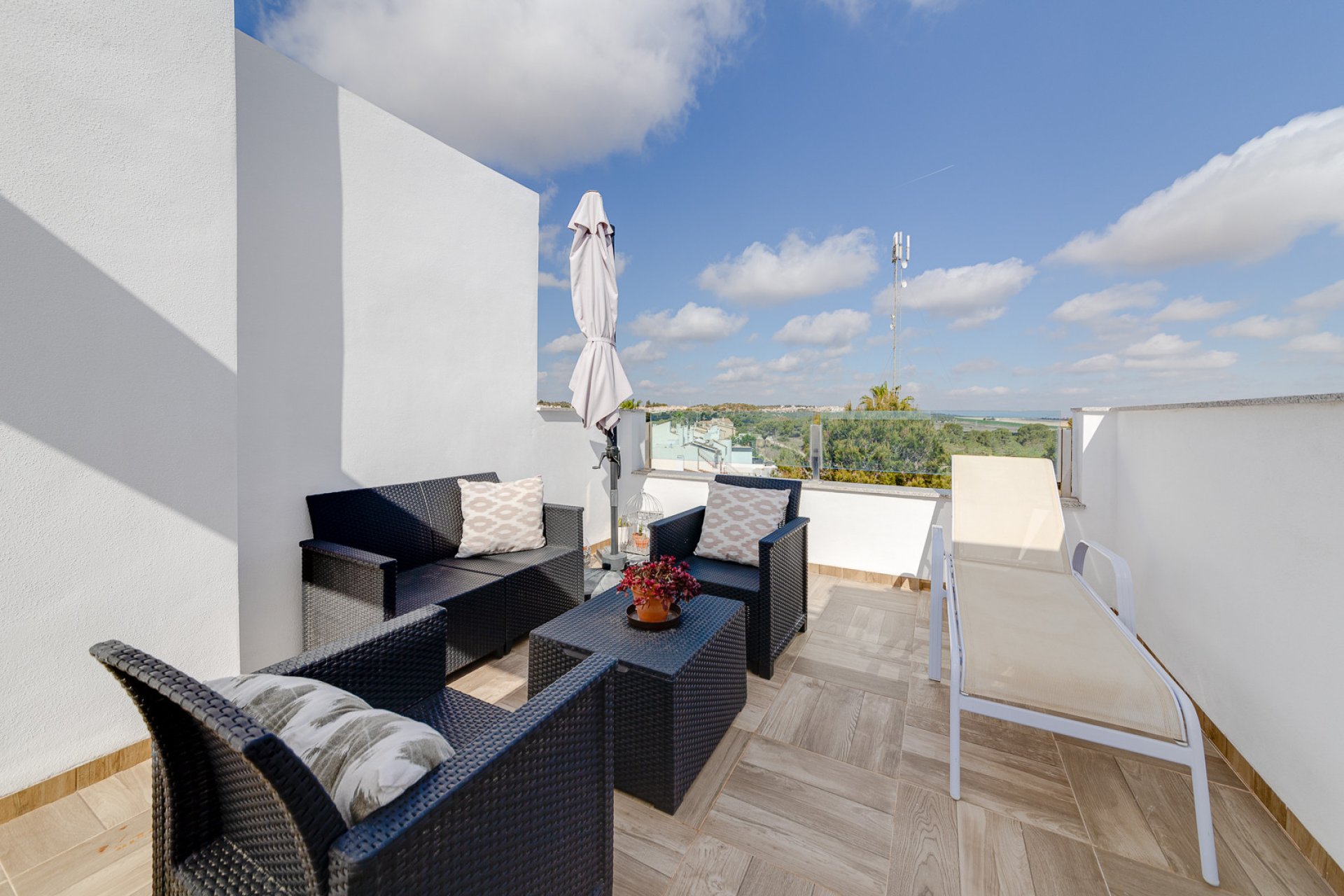 Revente - Villa - Orihuela Costa - Villamartin