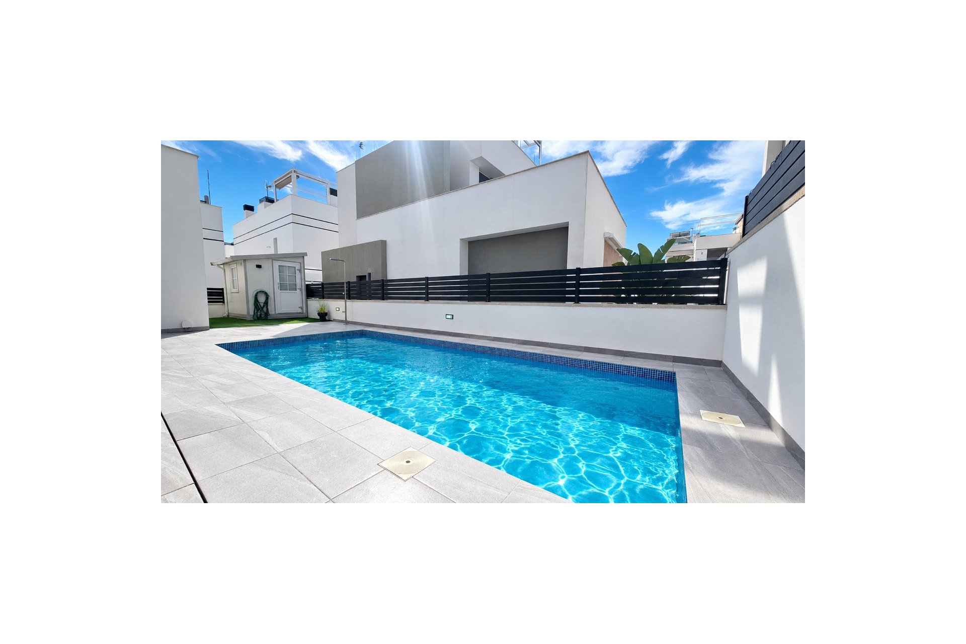 Revente - Villa - Orihuela Costa - Villamartin