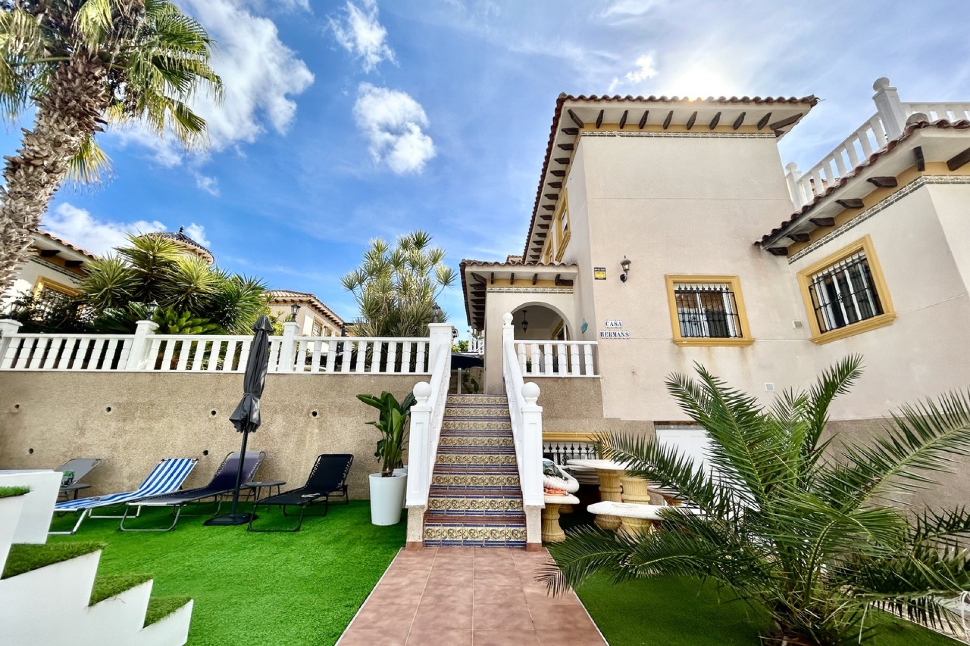 Revente - Villa - Orihuela Costa - Villamartin