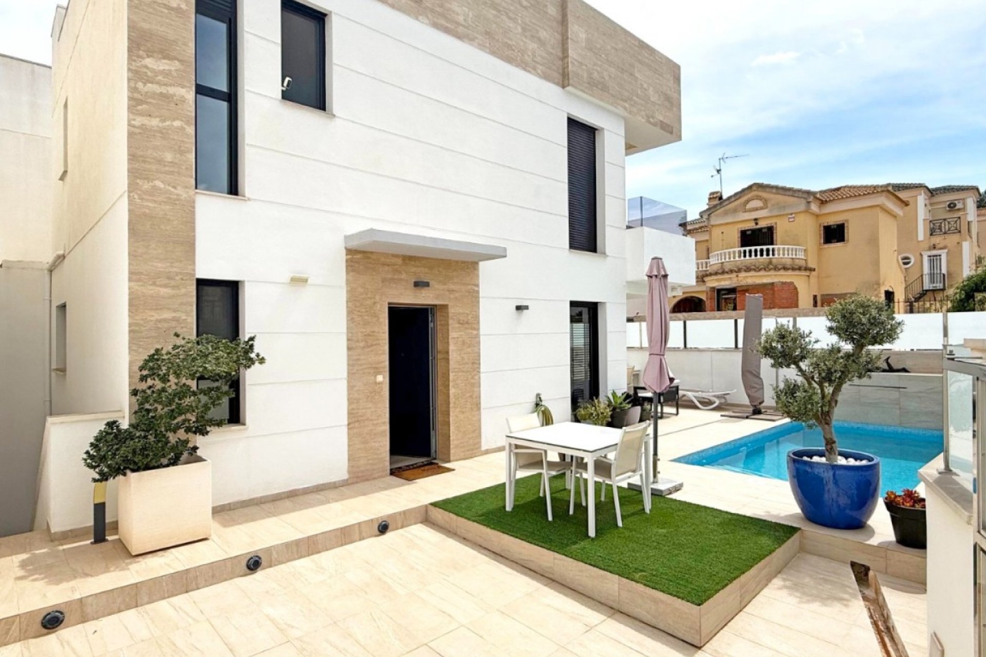 Revente - Villa - Orihuela Costa - Villamartín