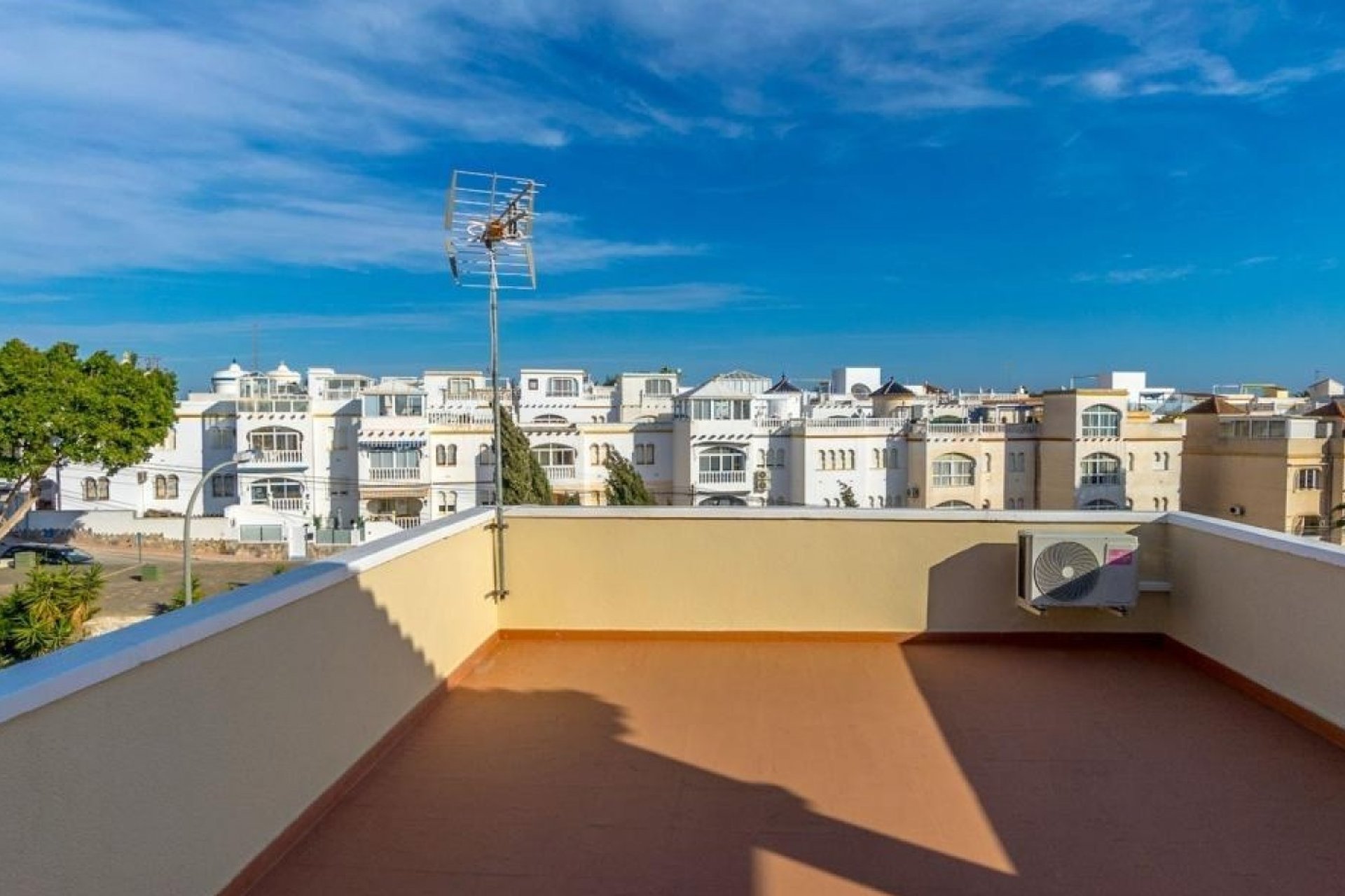 Revente - Villa - Orihuela Costa - Villamartín