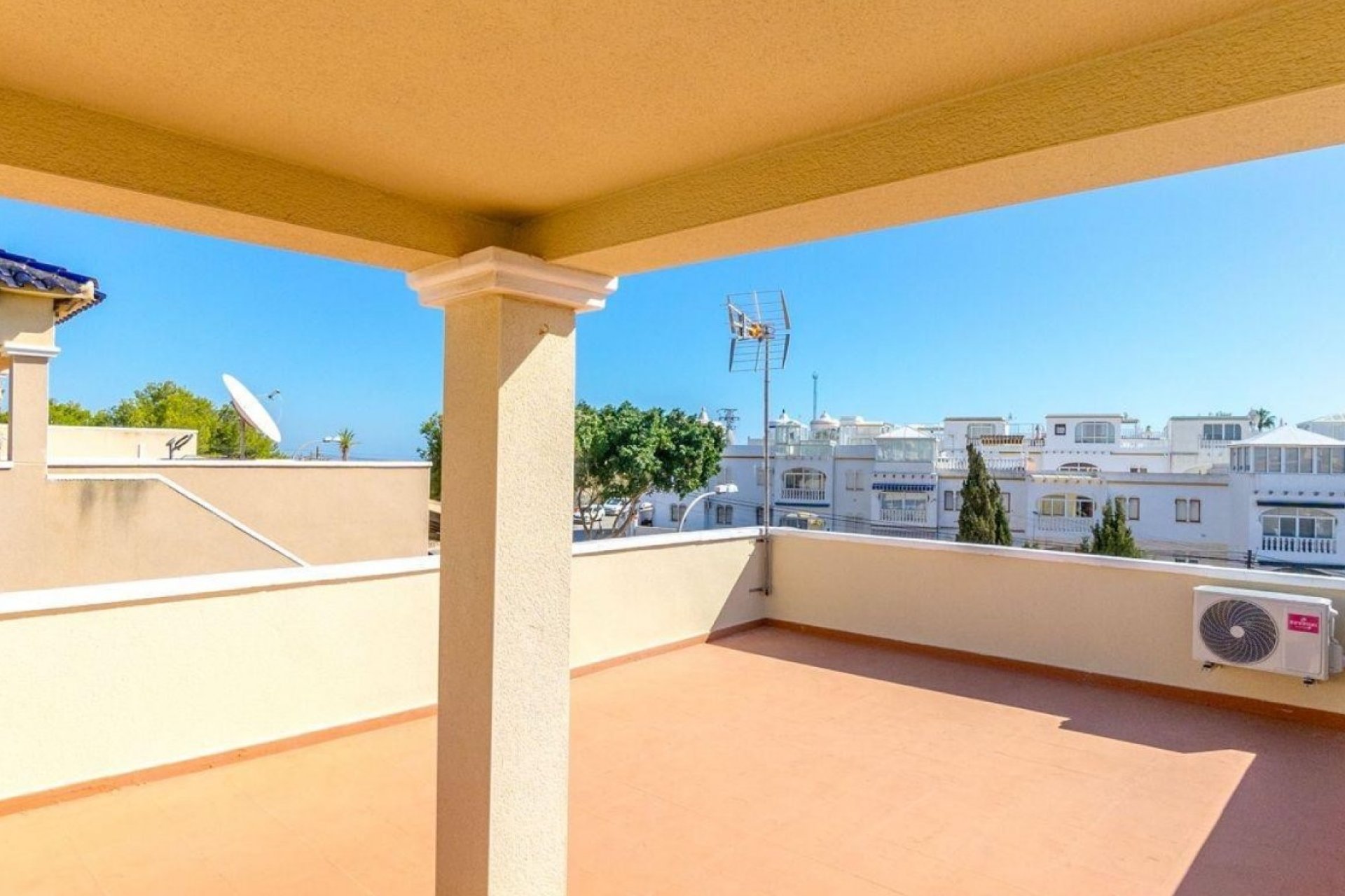 Revente - Villa - Orihuela Costa - Villamartín