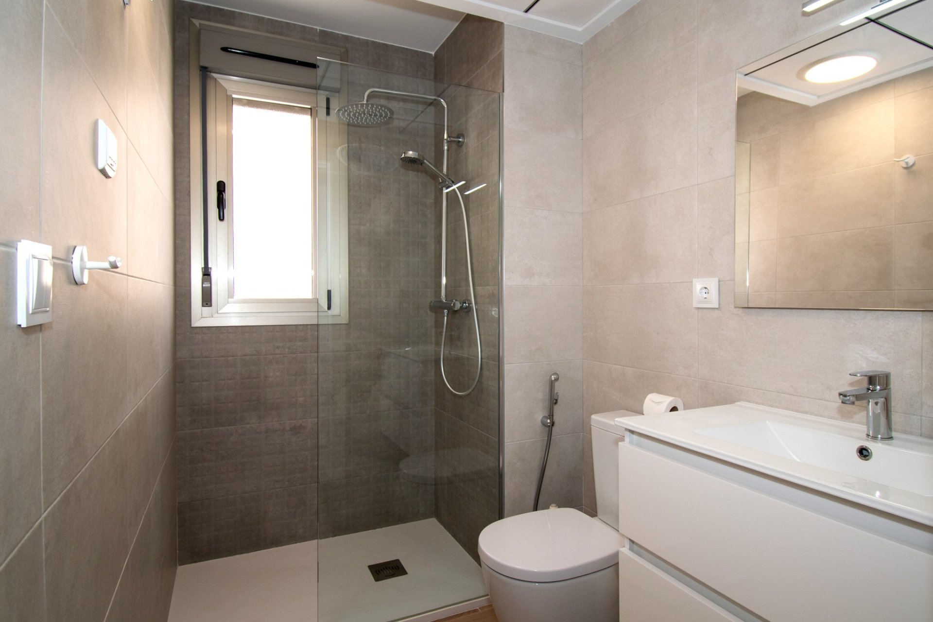 Revente - Villa - Orihuela Costa - Villamartin