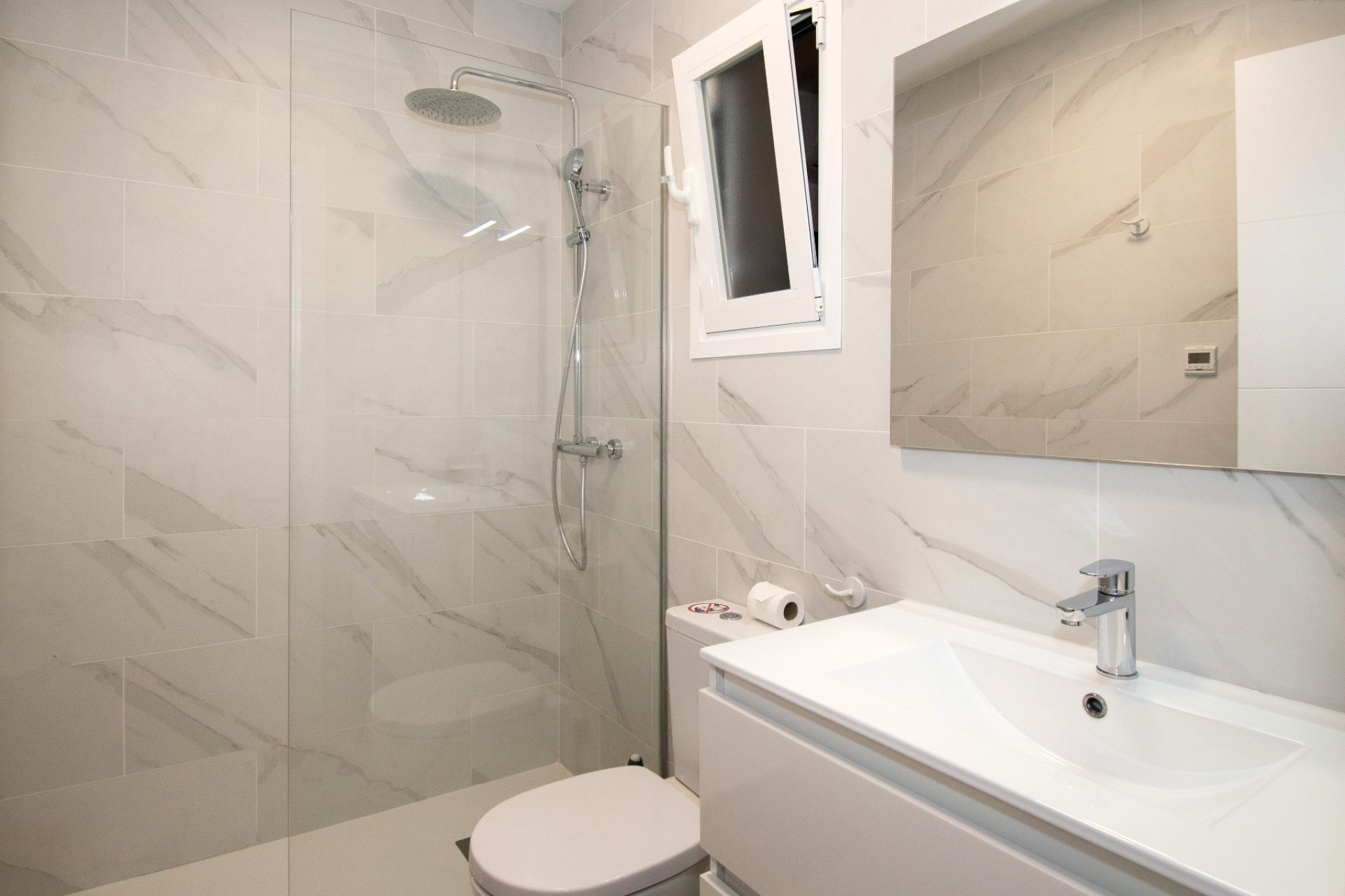 Revente - Villa - Orihuela Costa - Villamartin
