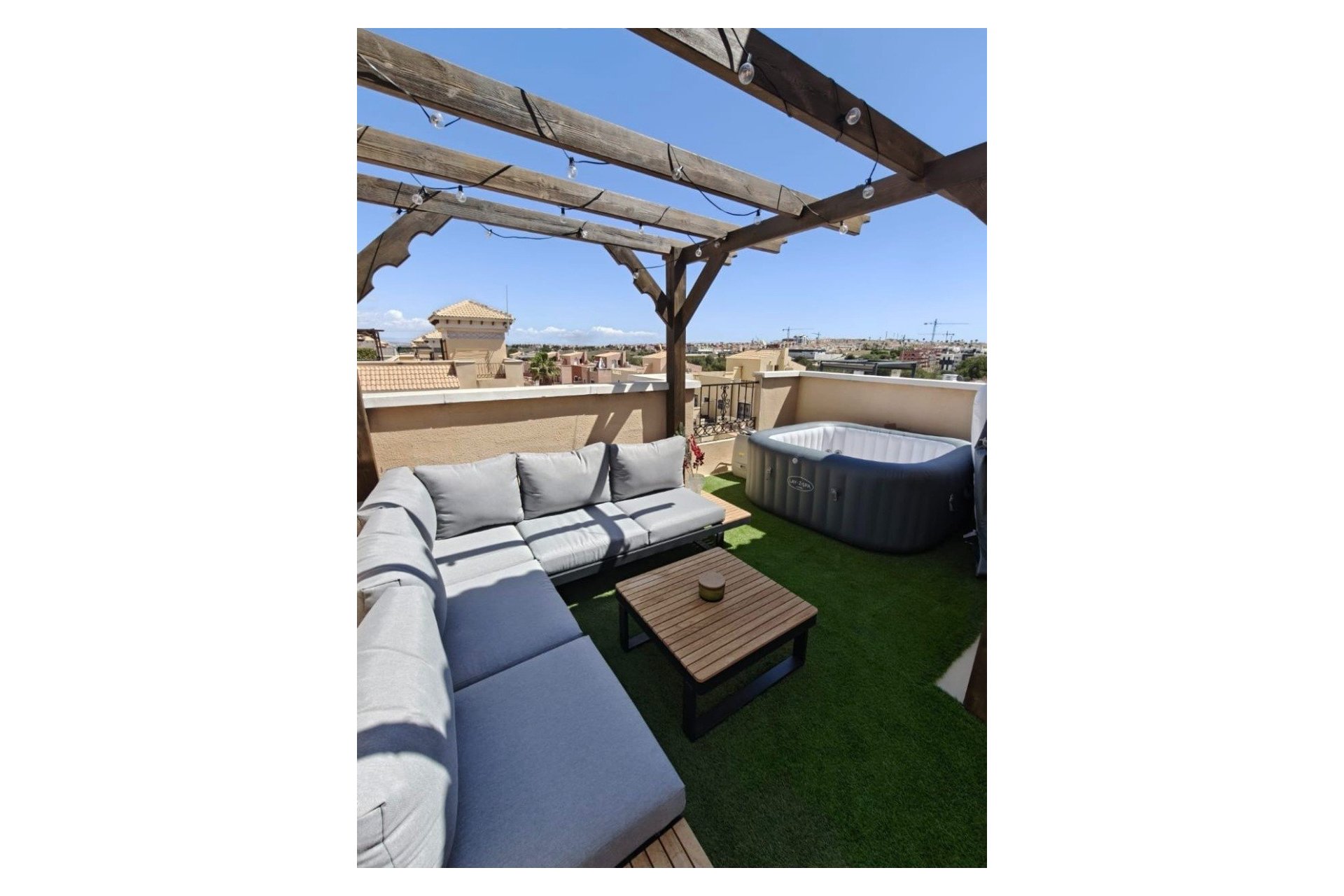 Revente - Villa - Orihuela Costa - Villamartín