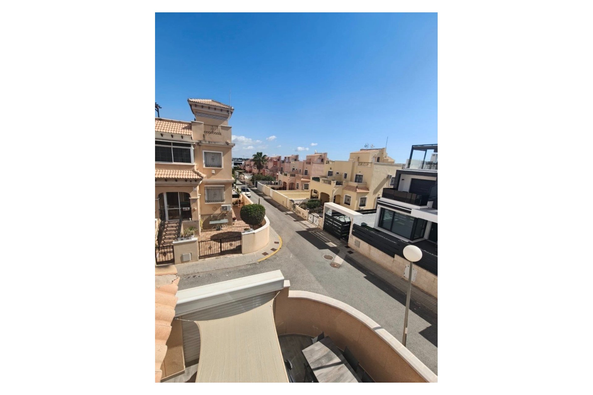 Revente - Villa - Orihuela Costa - Villamartín