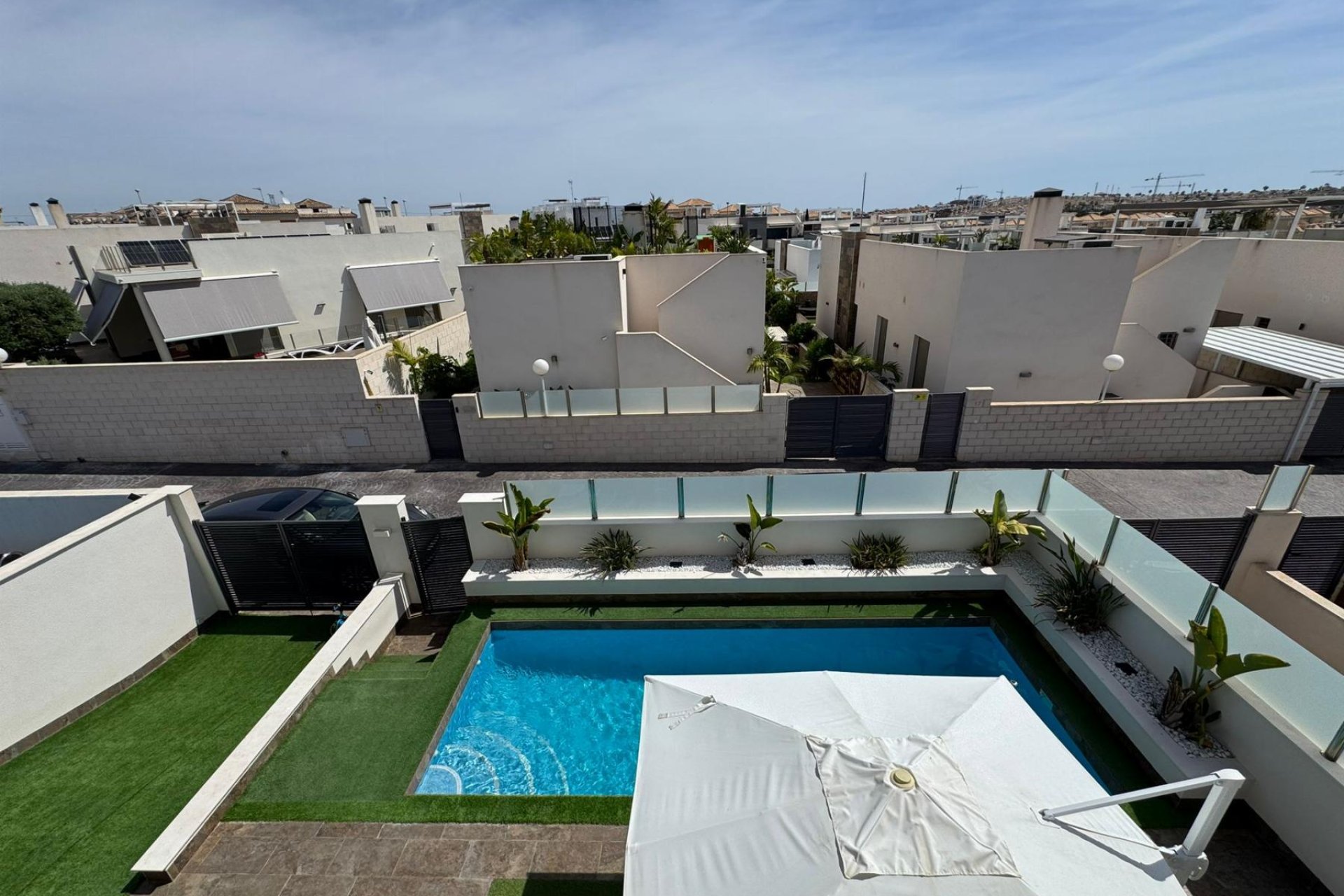 Revente - Villa - Orihuela Costa - Villamartín
