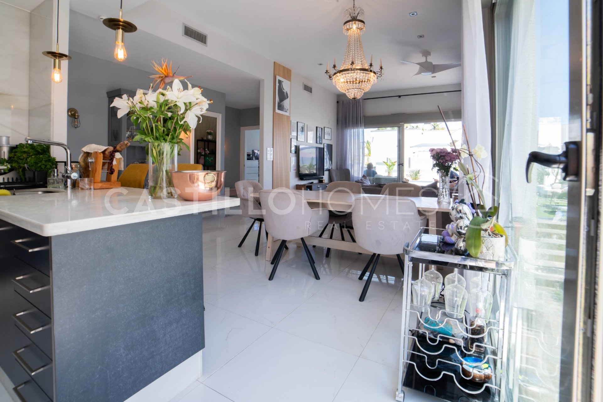 Revente - Villa - Orihuela Costa - Villamartín