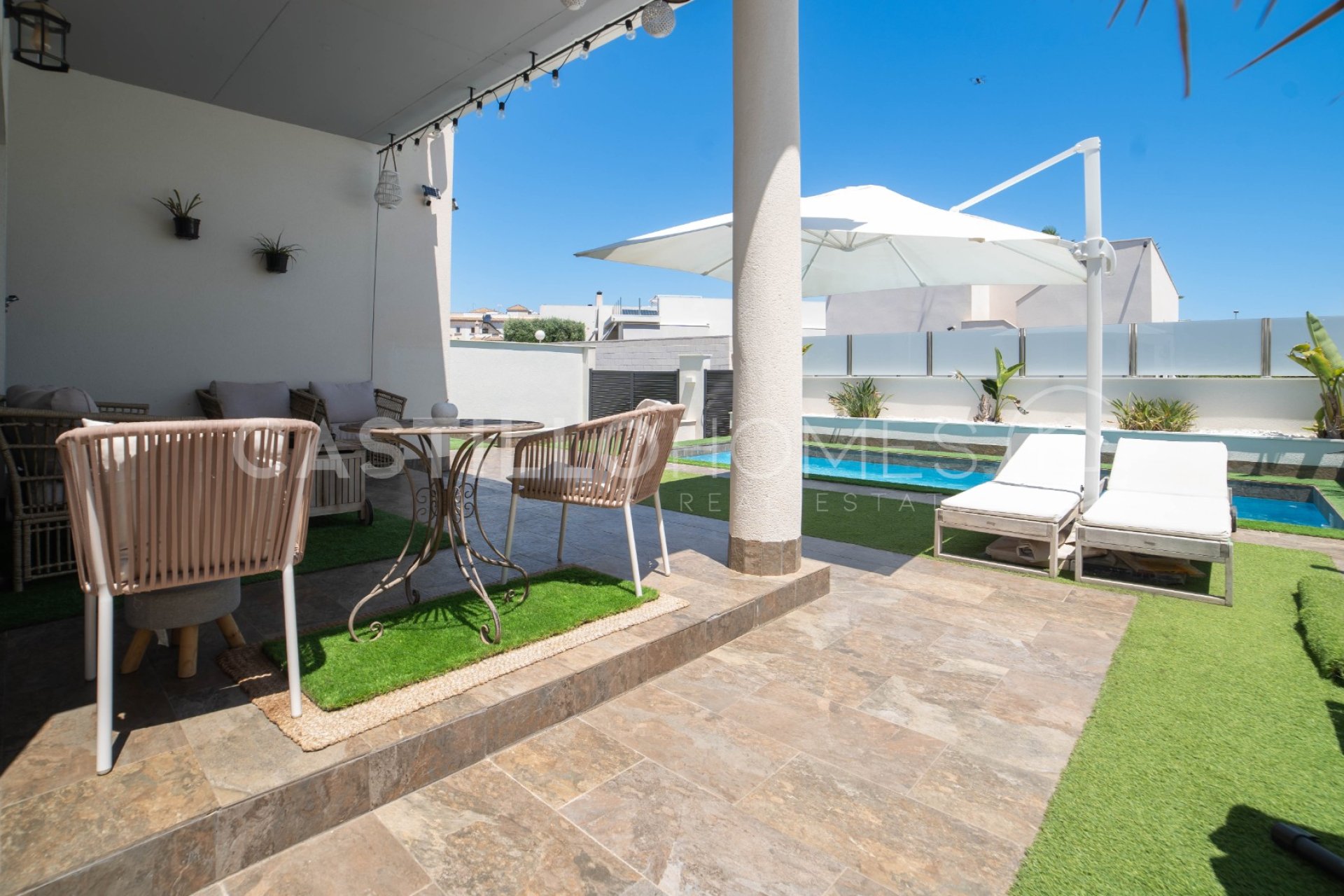 Revente - Villa - Orihuela Costa - Villamartín