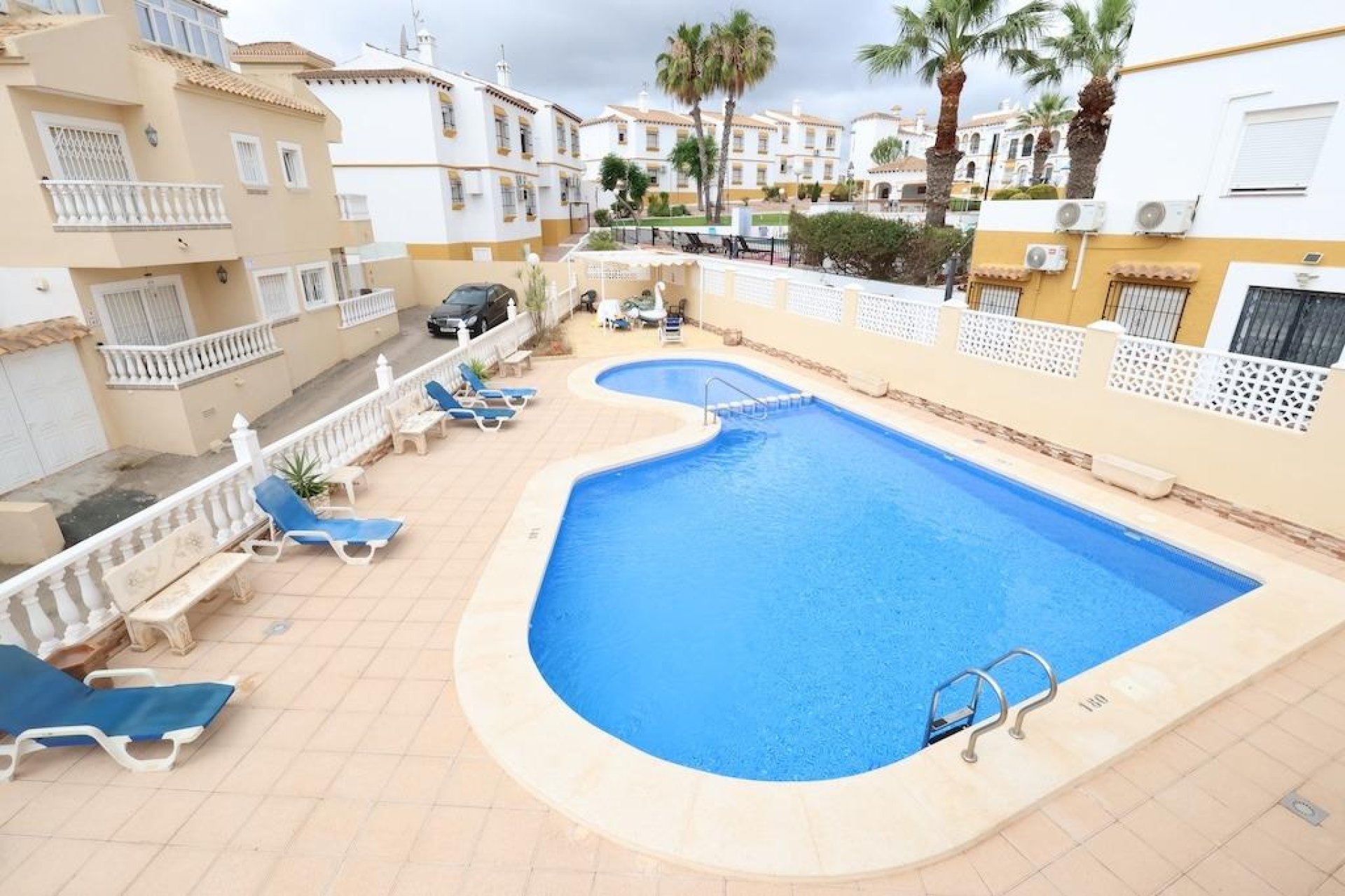 Revente - Villa - San Miguel de Salinas - Las filipinas