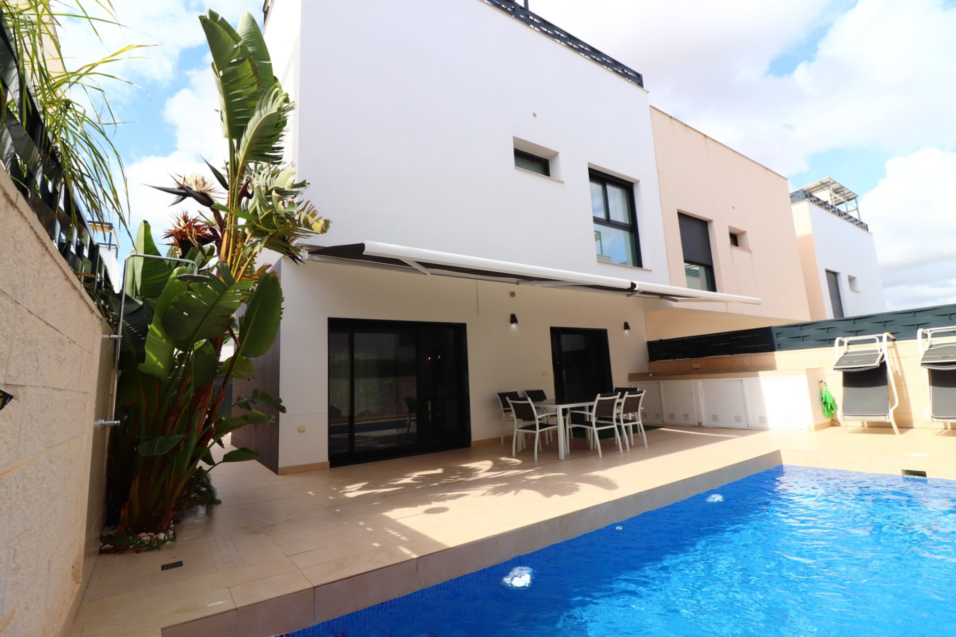 Revente - Villa / Semi detached - Benijofar - Benijofar - Village
