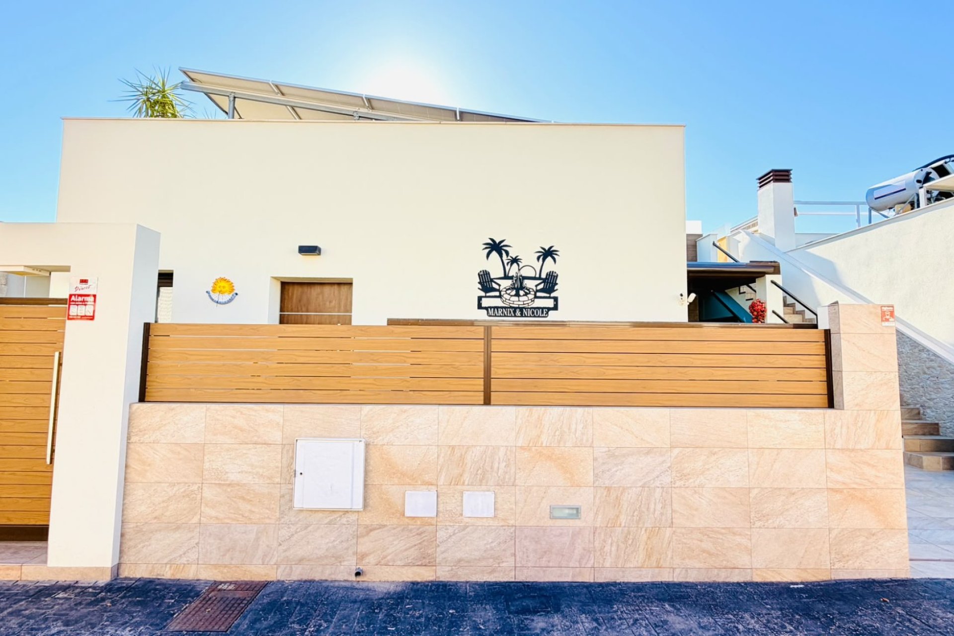 Revente - Villa / Semi detached - Los Montesinos
