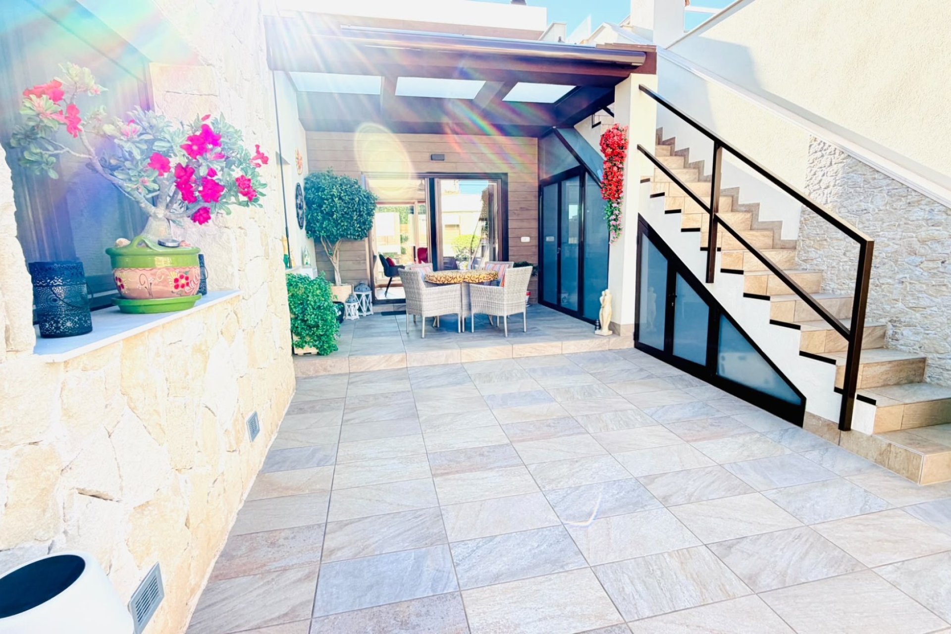 Revente - Villa / Semi detached - Los Montesinos