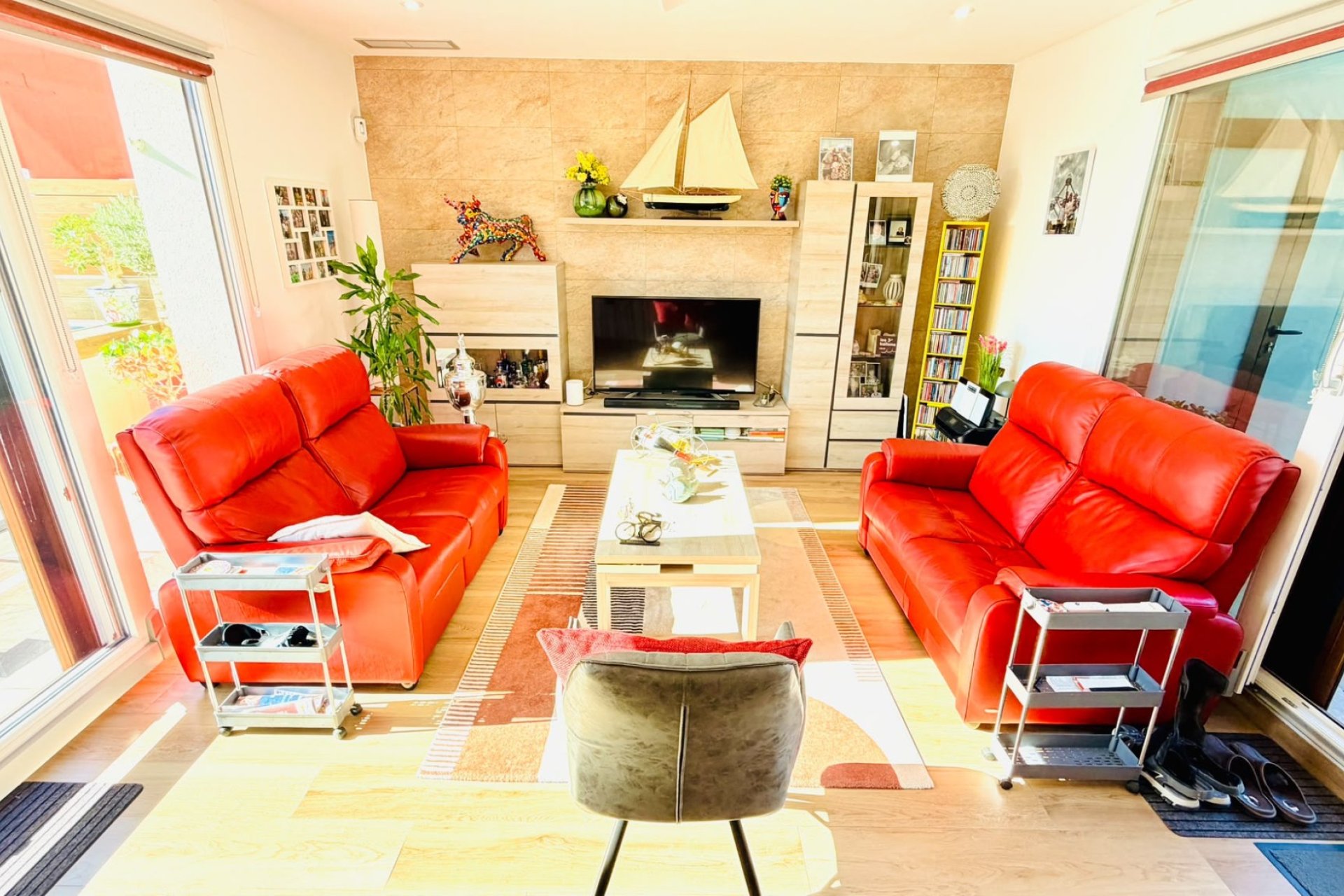 Revente - Villa / Semi detached - Los Montesinos