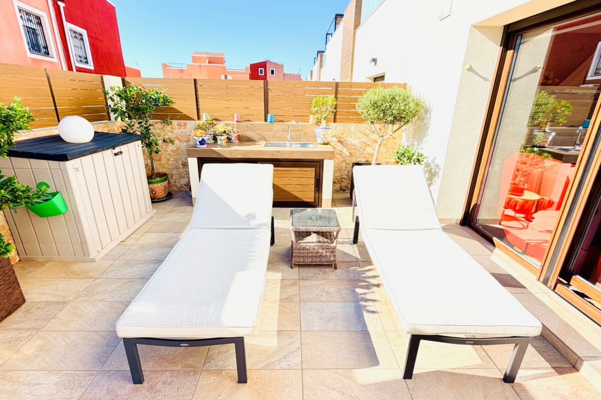 Revente - Villa / Semi detached - Los Montesinos