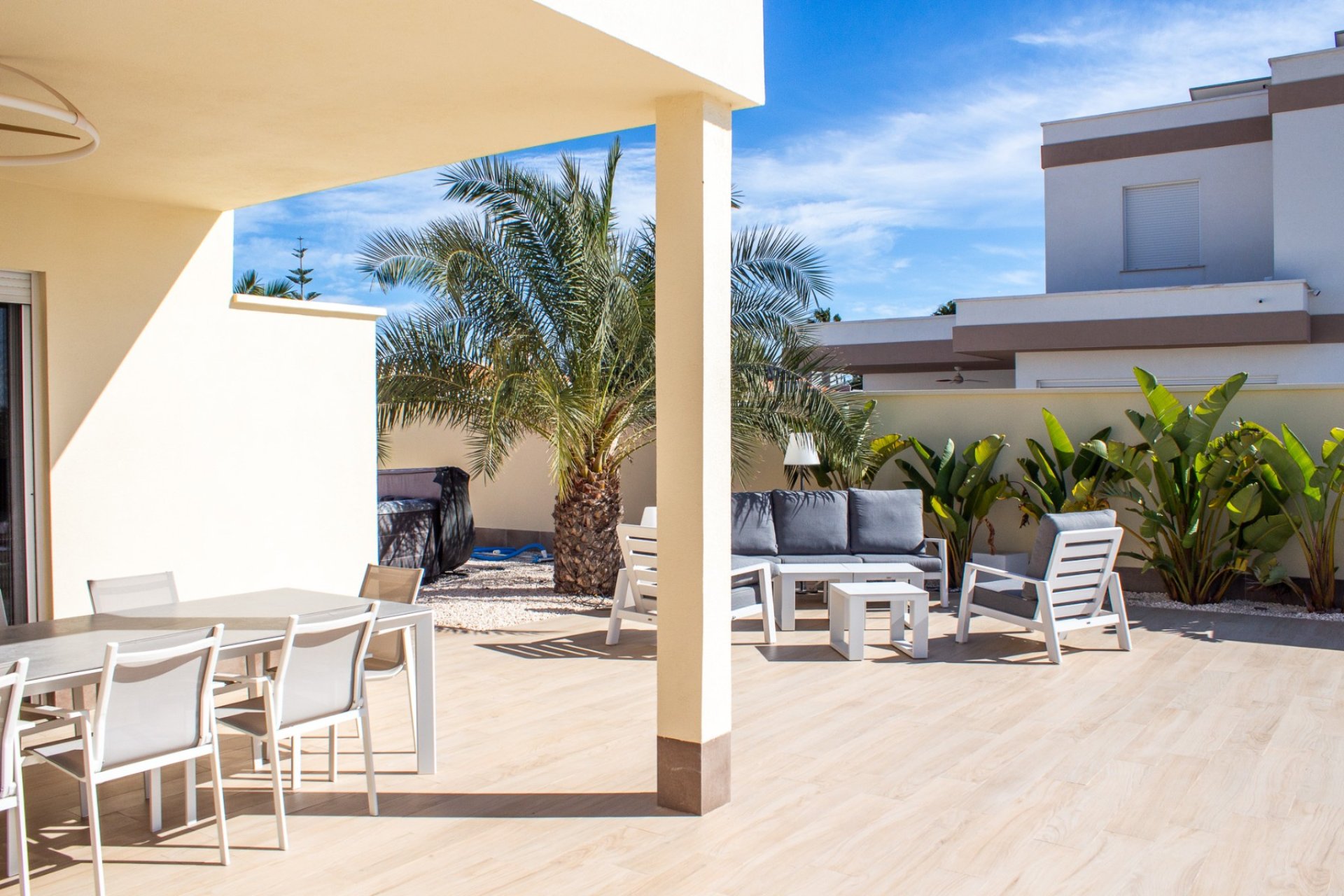Revente - Villa / Semi detached - Torrevieja - La Siesta - El Salado - Torreta
