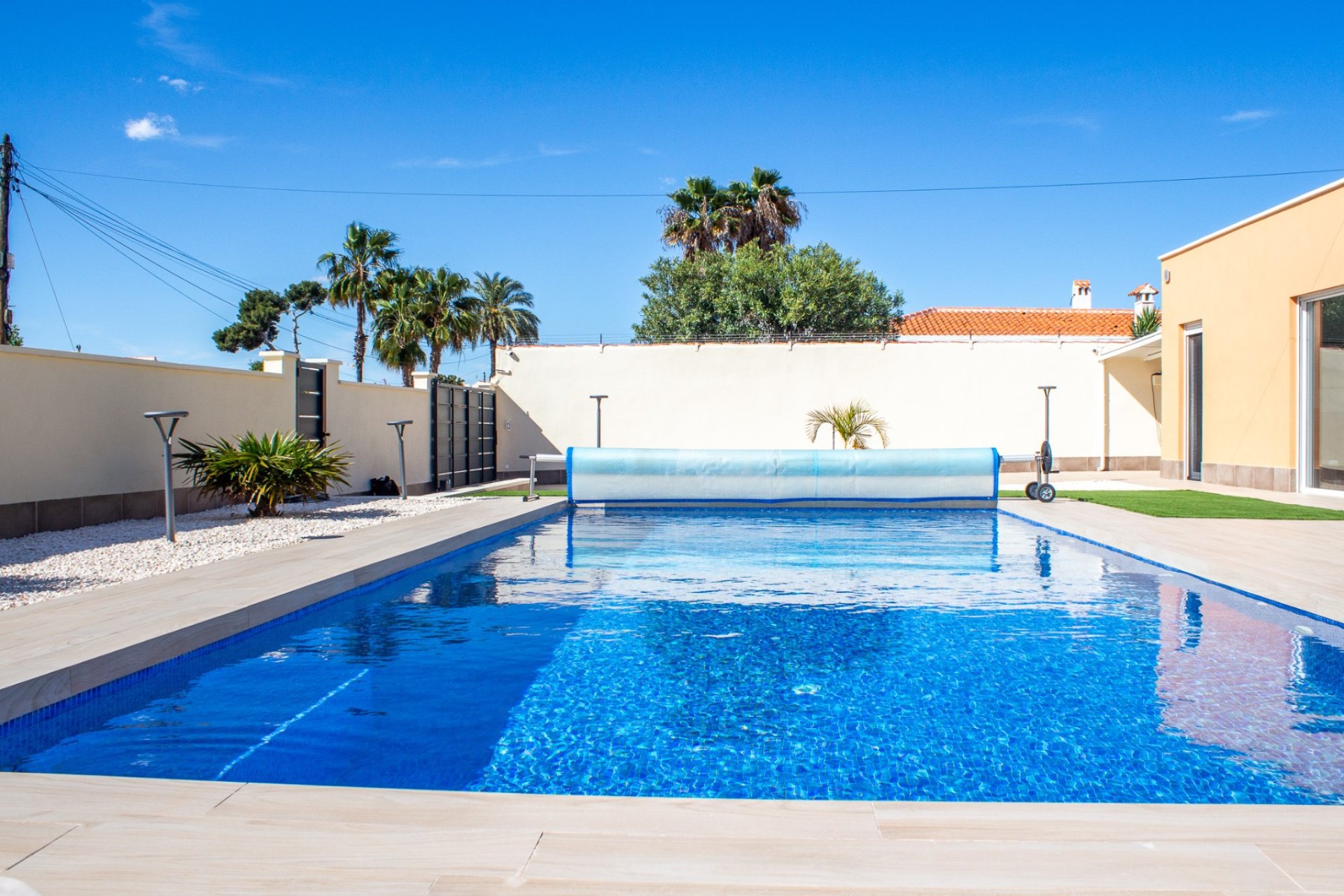Revente - Villa / Semi detached - Torrevieja - La Siesta - El Salado - Torreta
