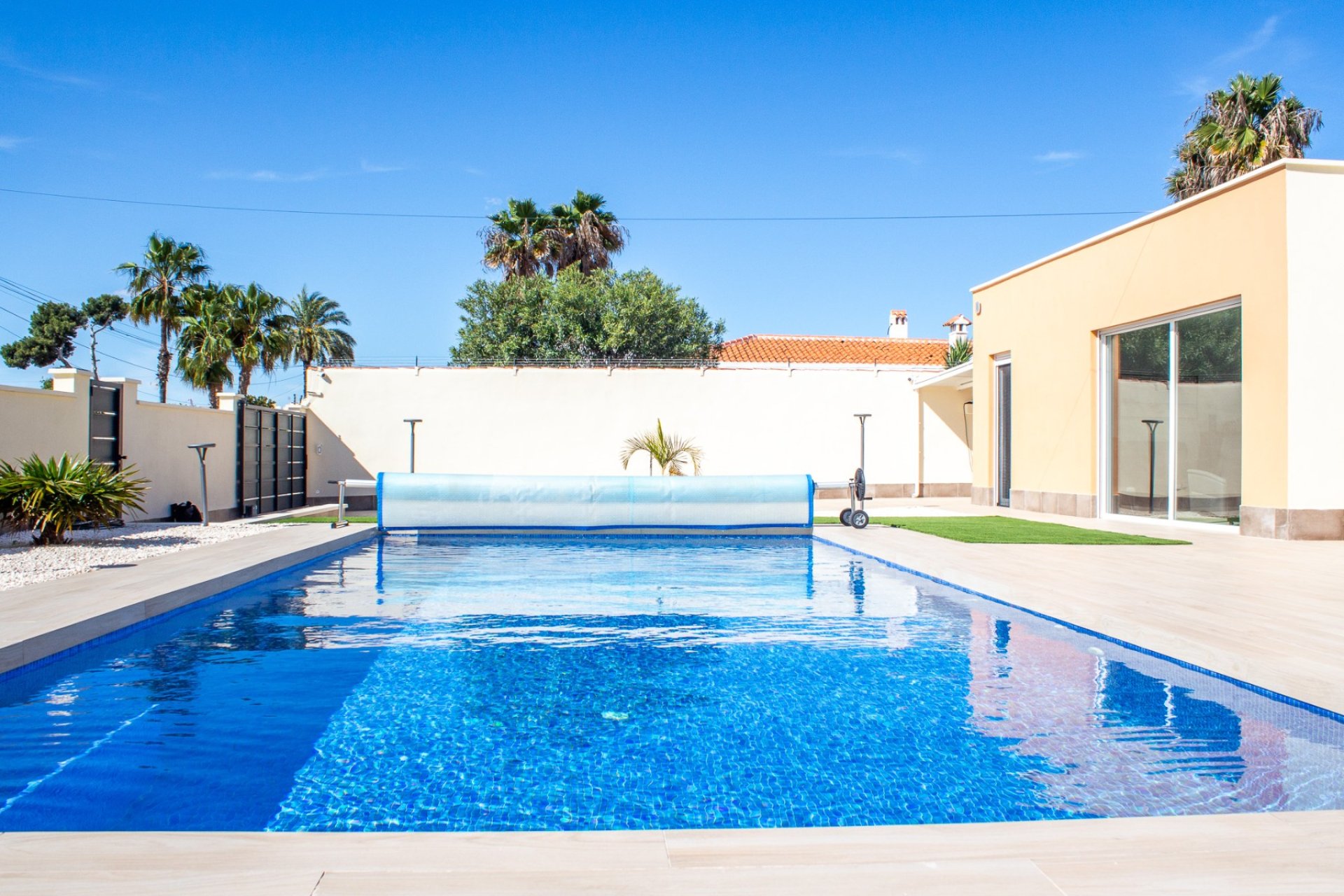 Revente - Villa / Semi detached - Torrevieja - La Siesta - El Salado - Torreta