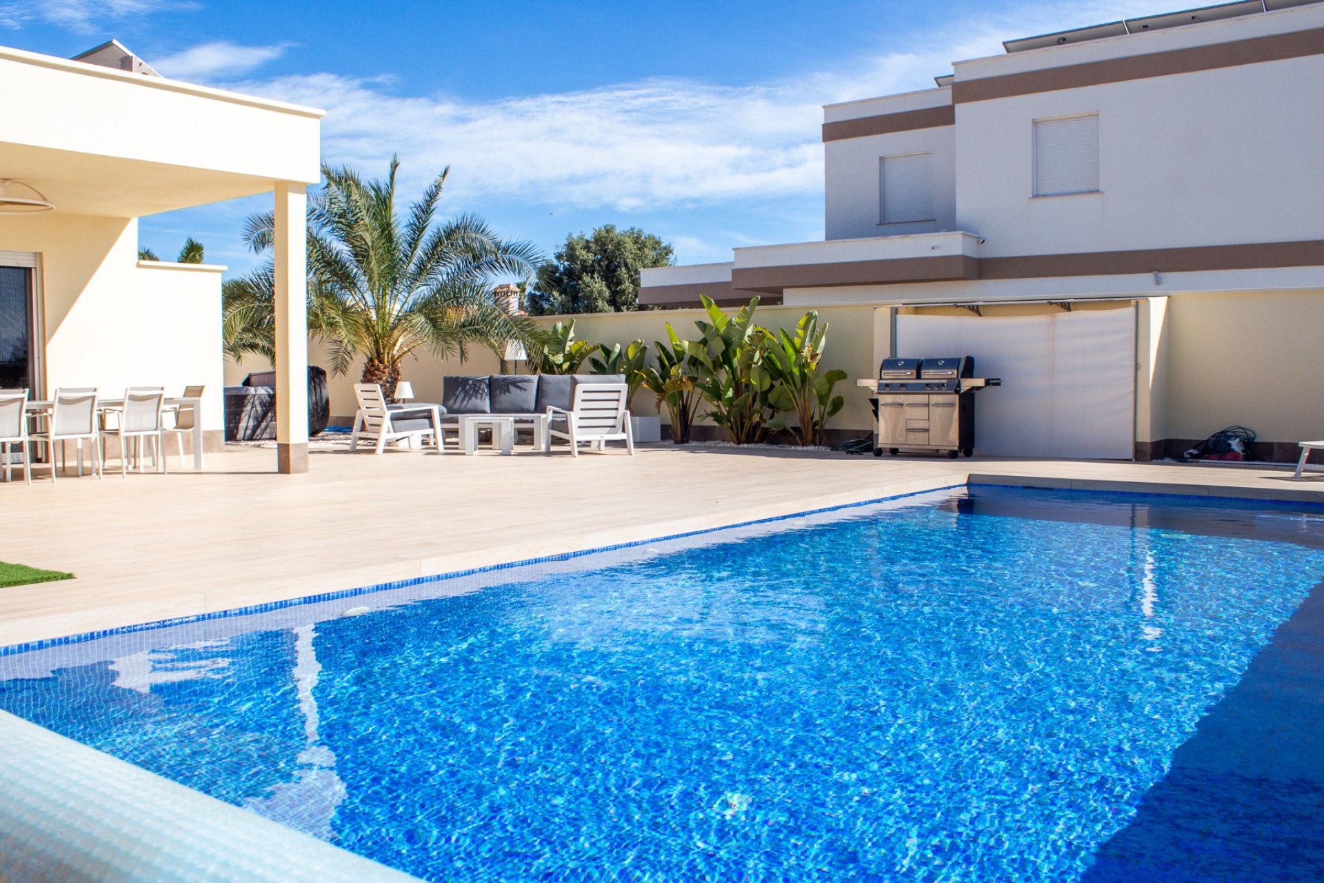 Revente - Villa / Semi detached - Torrevieja - La Siesta - El Salado - Torreta