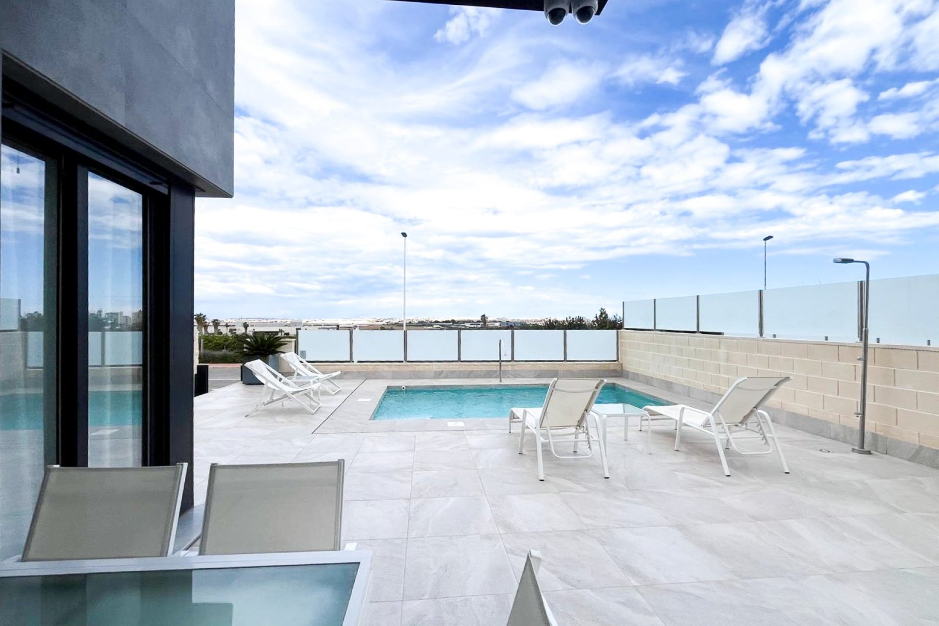 Revente - Villa / Semi detached - Torrevieja - Los Altos