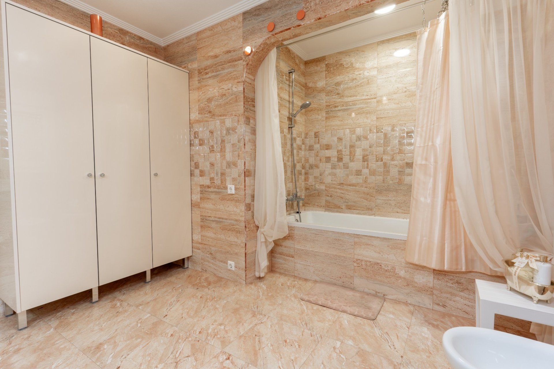 Revente - Villa / Semi detached - Torrevieja - Los Balcones